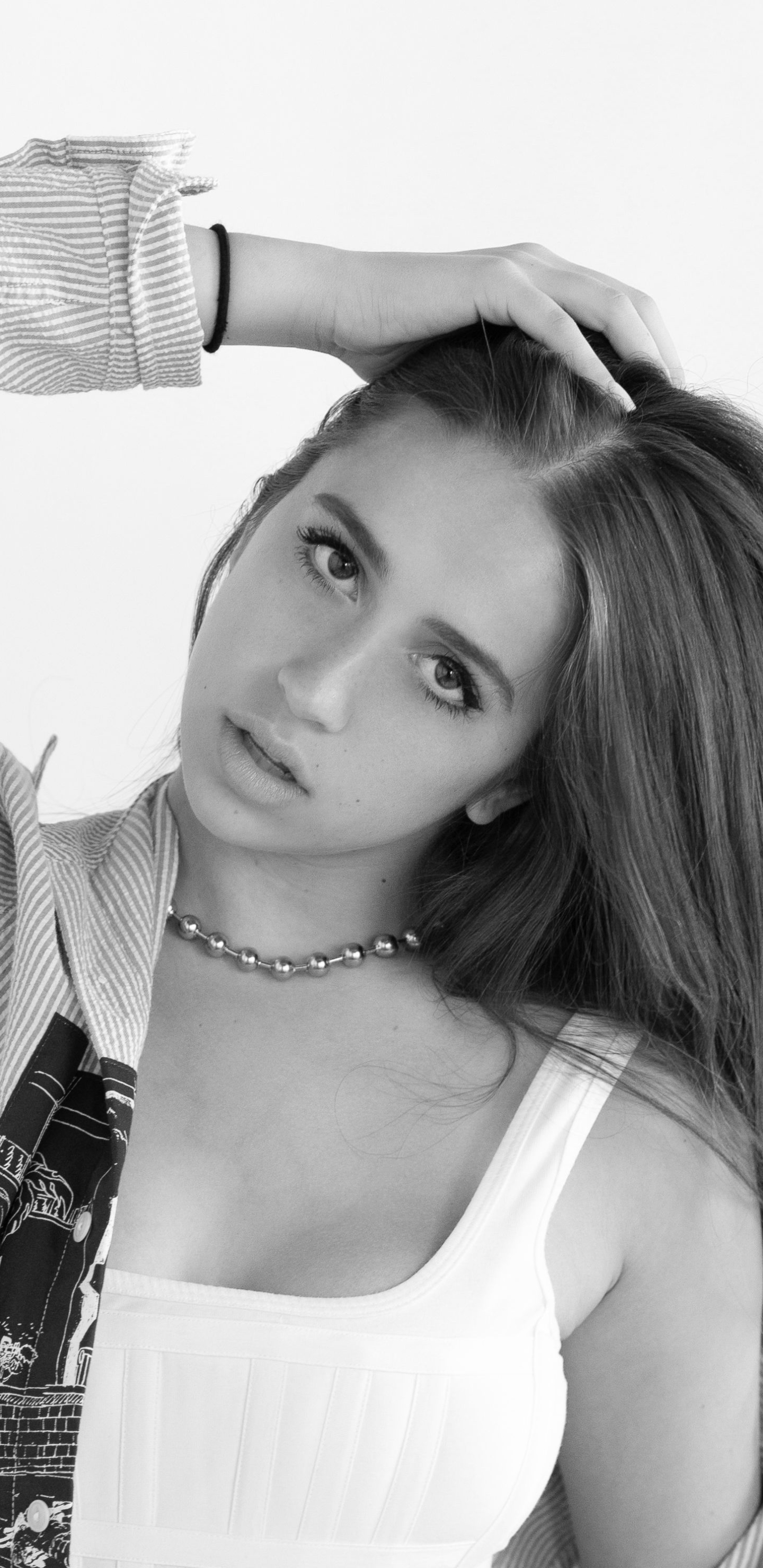 Mobile wallpaper: Music, Tate Mcrae