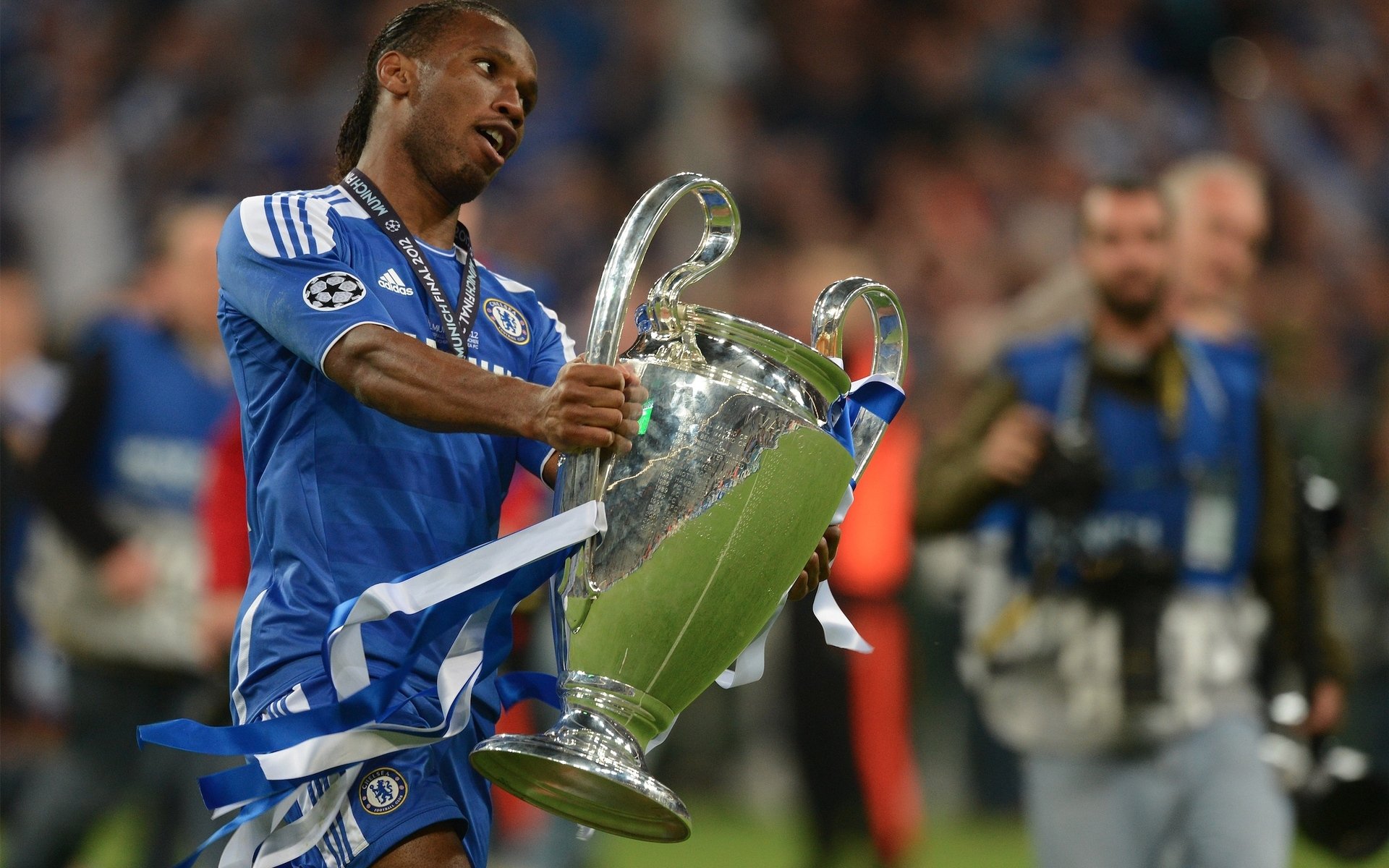 Download Didier Drogba Sports HD Wallpaper