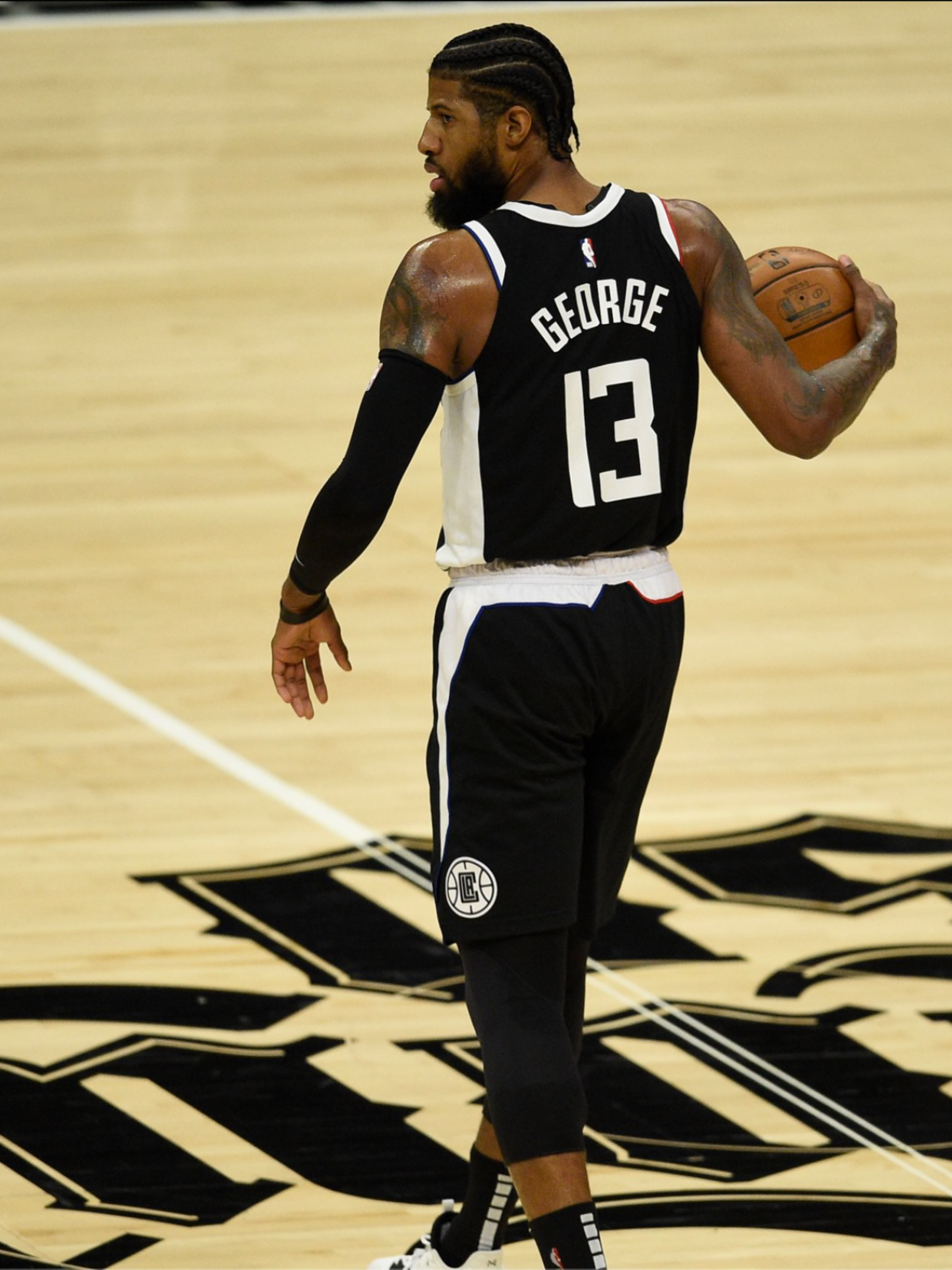 Paul George elevating play for Clippers