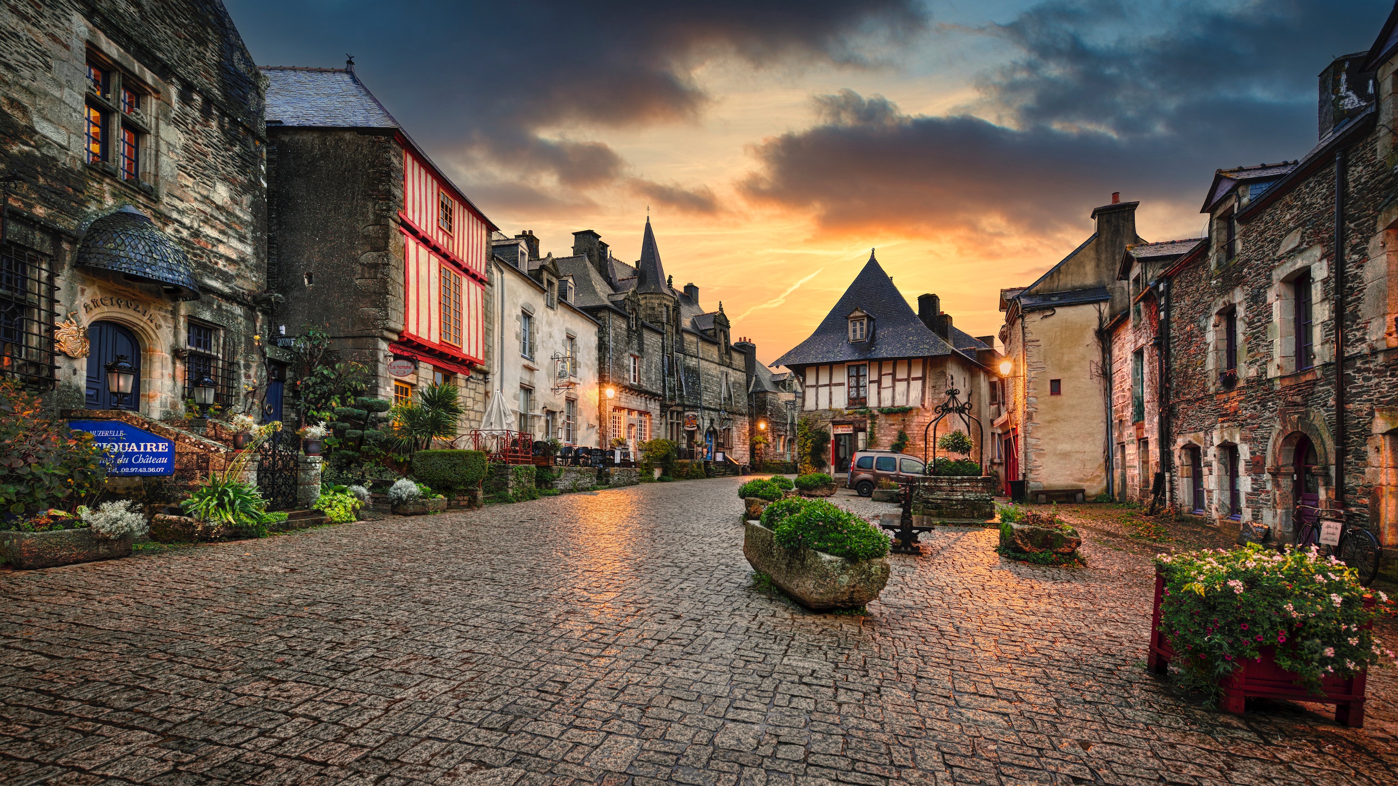 Download Brittany France Building House