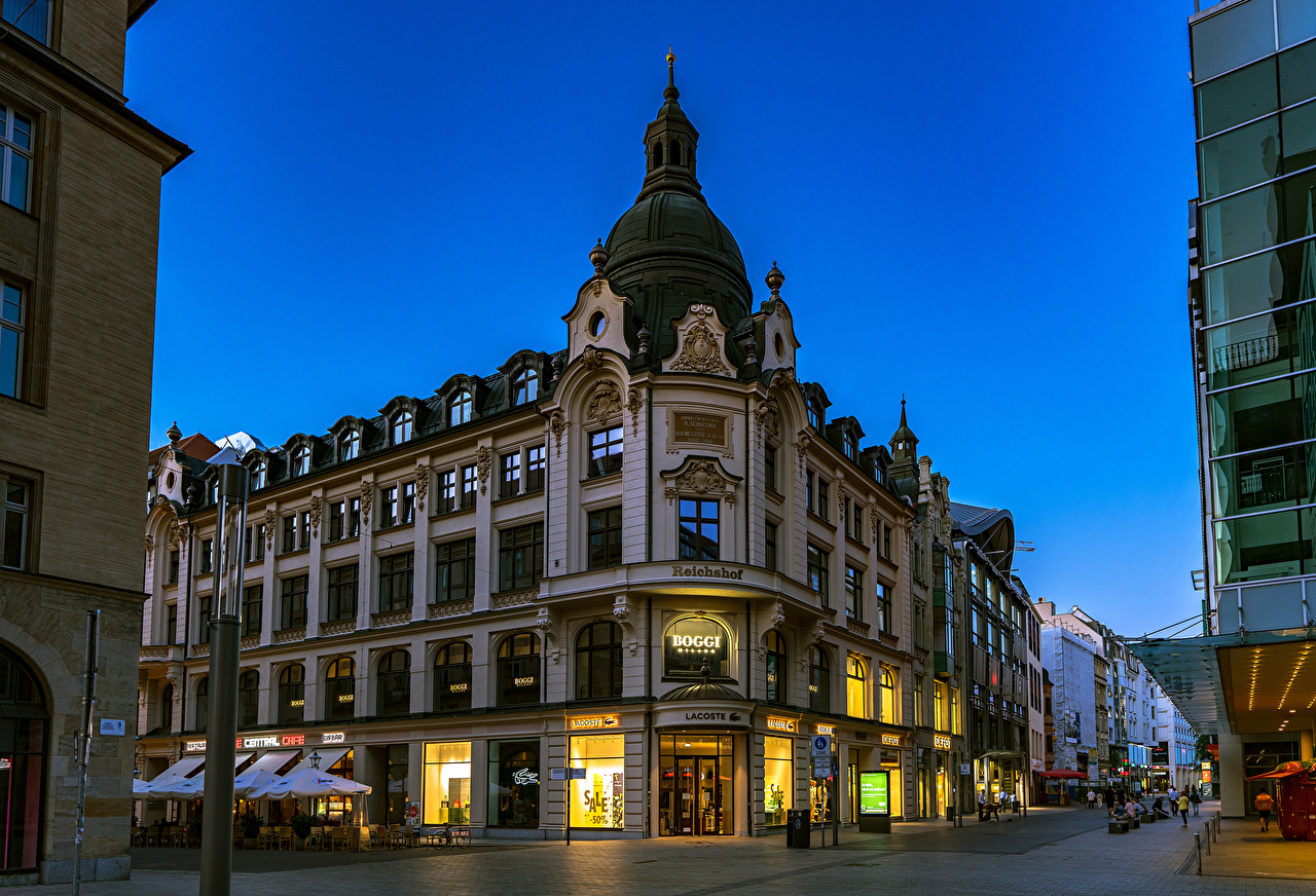 Picture Germany Leipzig Street Evening