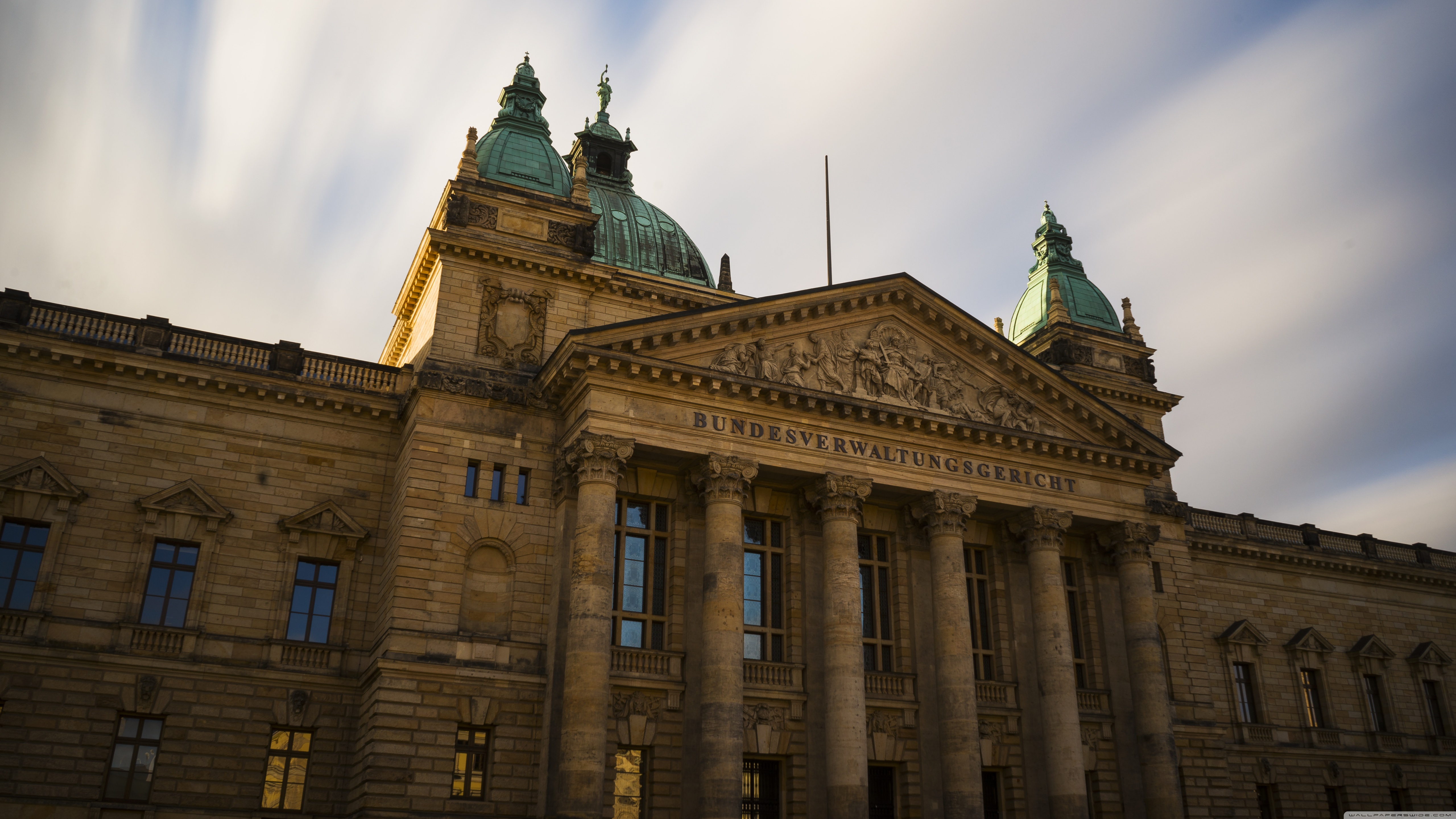 Leipzig Ultra HD Desktop Background