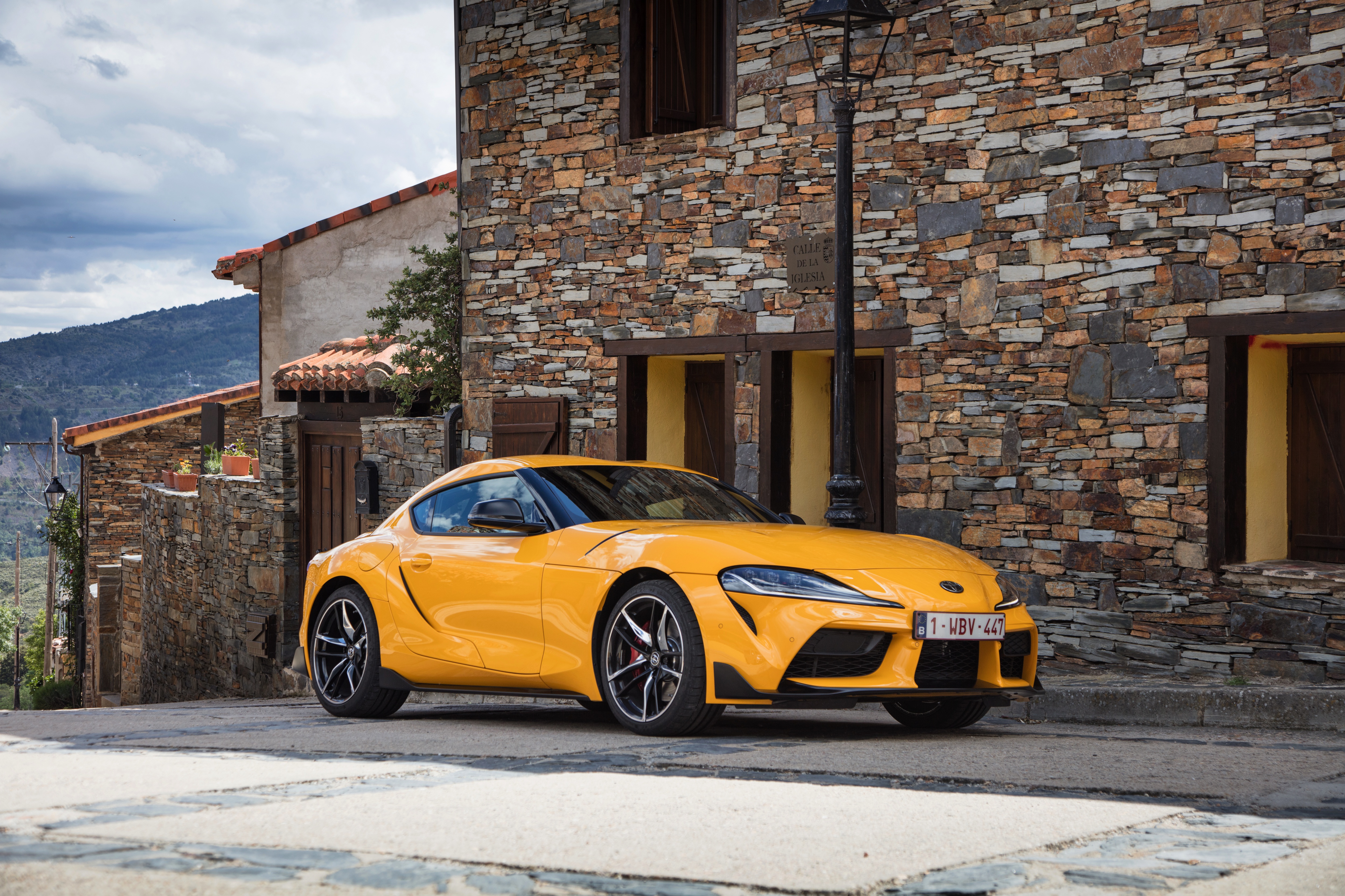 Download Toyota Supra 4k Ultra HD Wallpaper