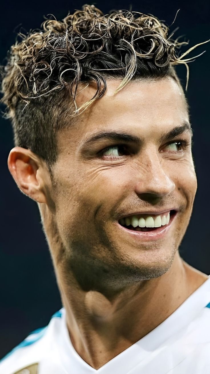 Cristiano Ronaldo Noodle Hair Wallpapers - Wallpaper Cave