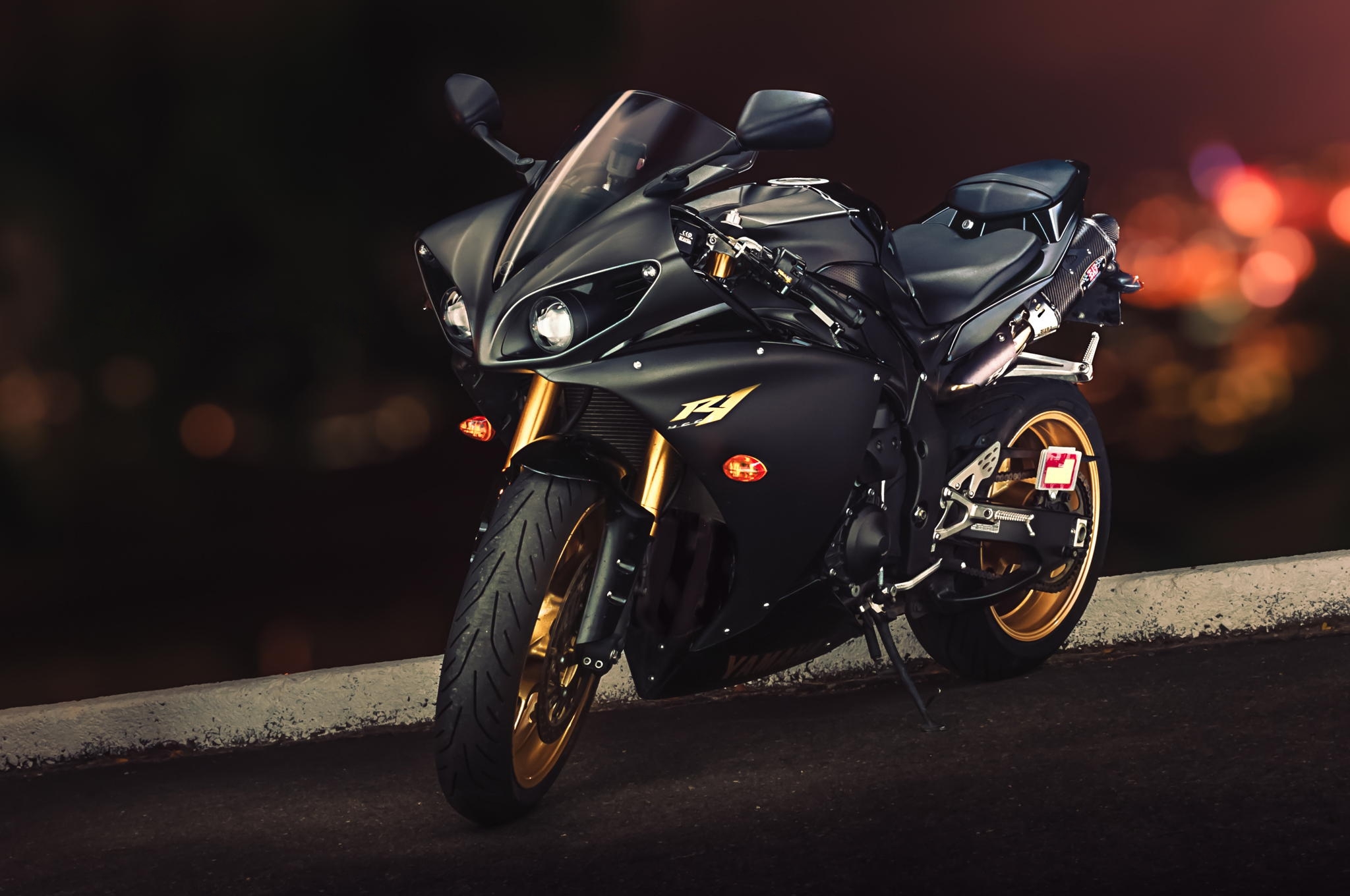 Download Sport Bike wallpaper