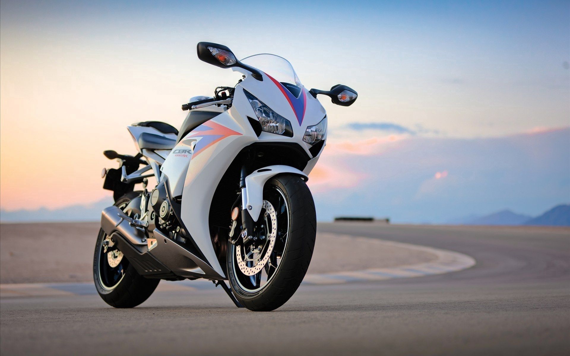 Download Motorcycles wallpaper