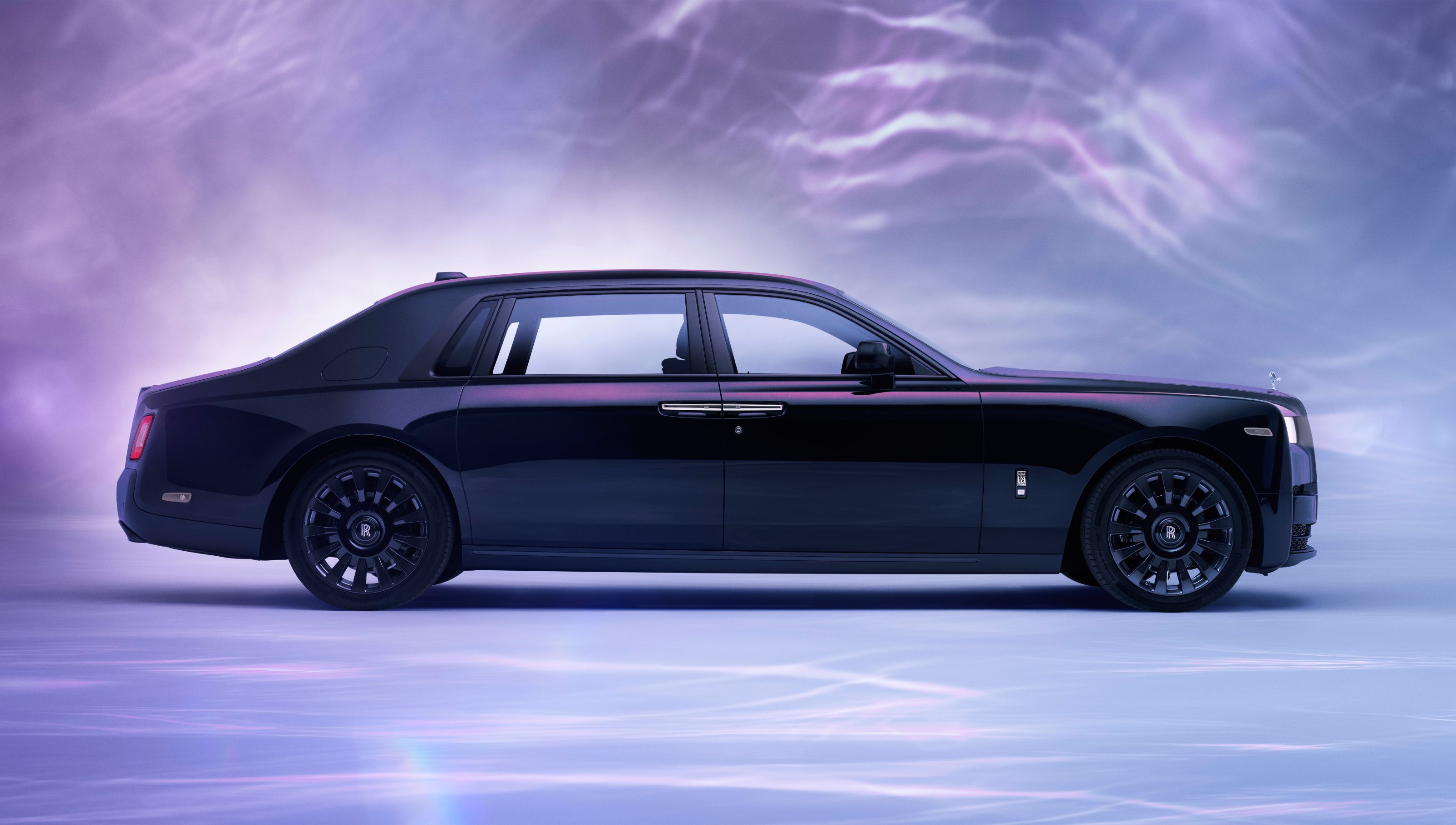 Rolls Royce Phantom Syntopia With Iris