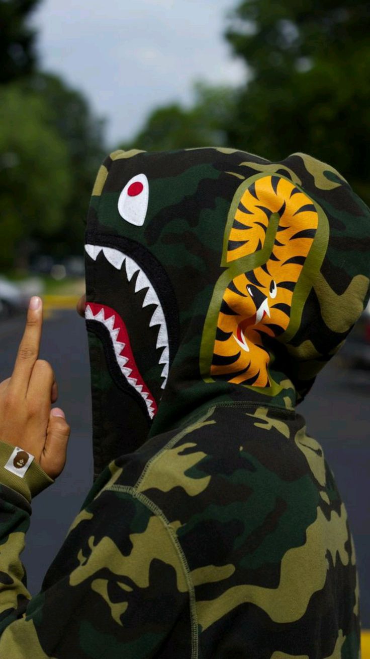 BAPE