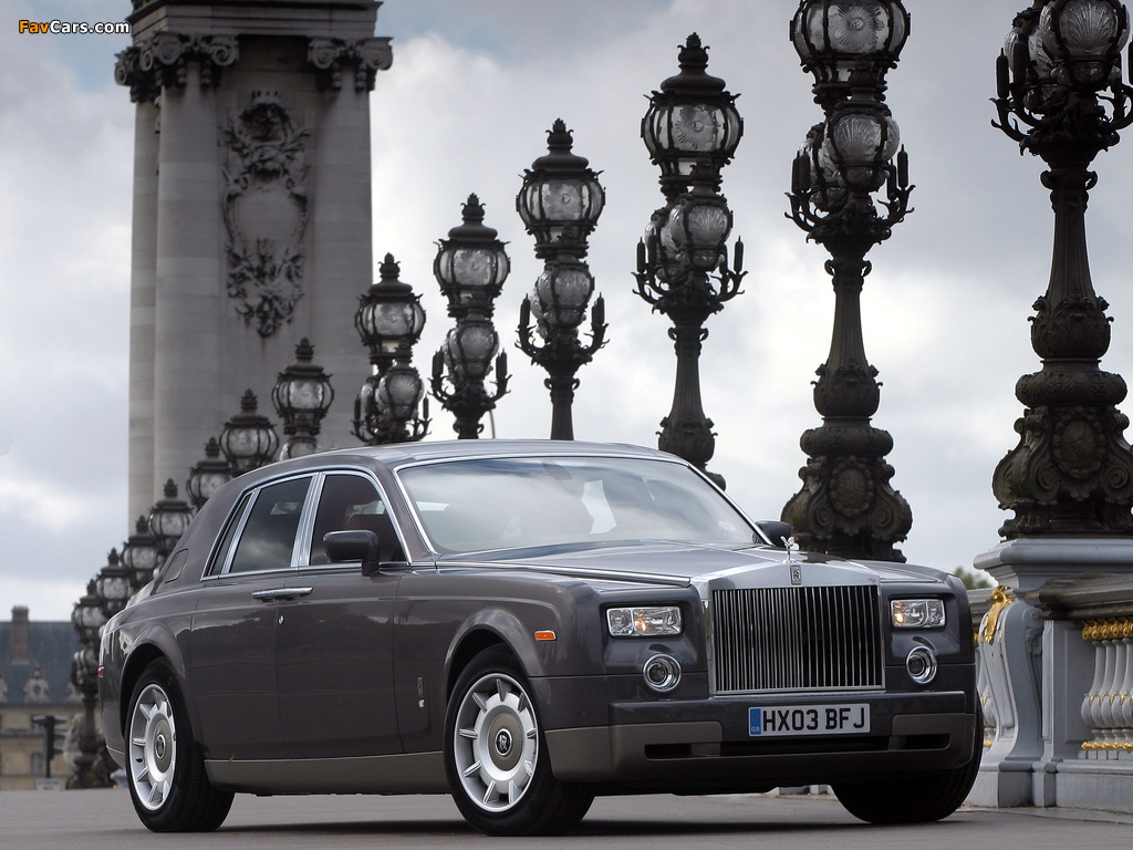 Rolls Royce Phantom 2003–09 Wallpaper