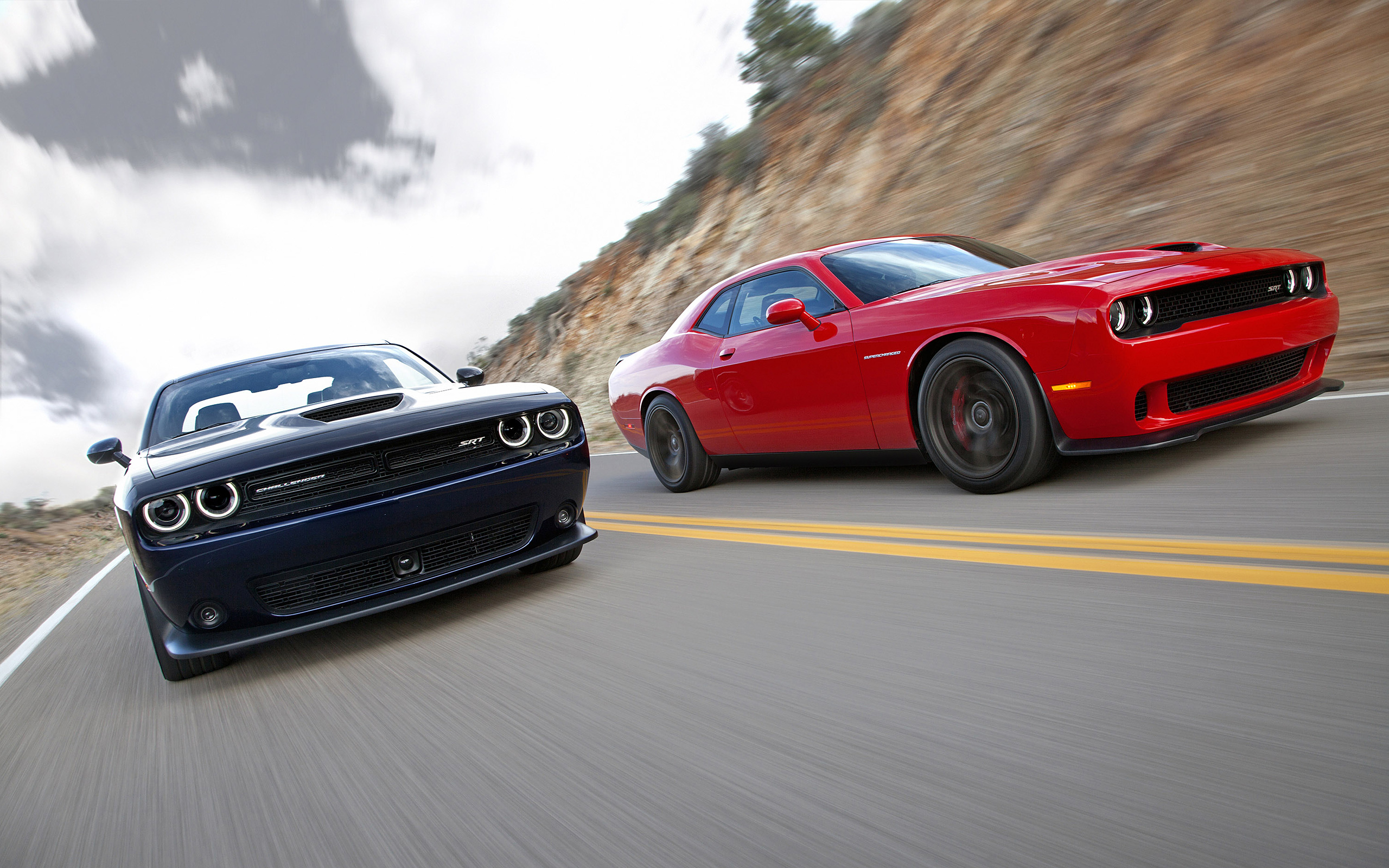 HD desktop wallpaper: Dodge Challenger