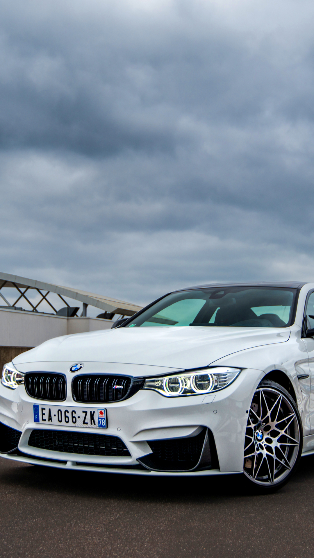 Download Bmw M4 wallpaper for mobile