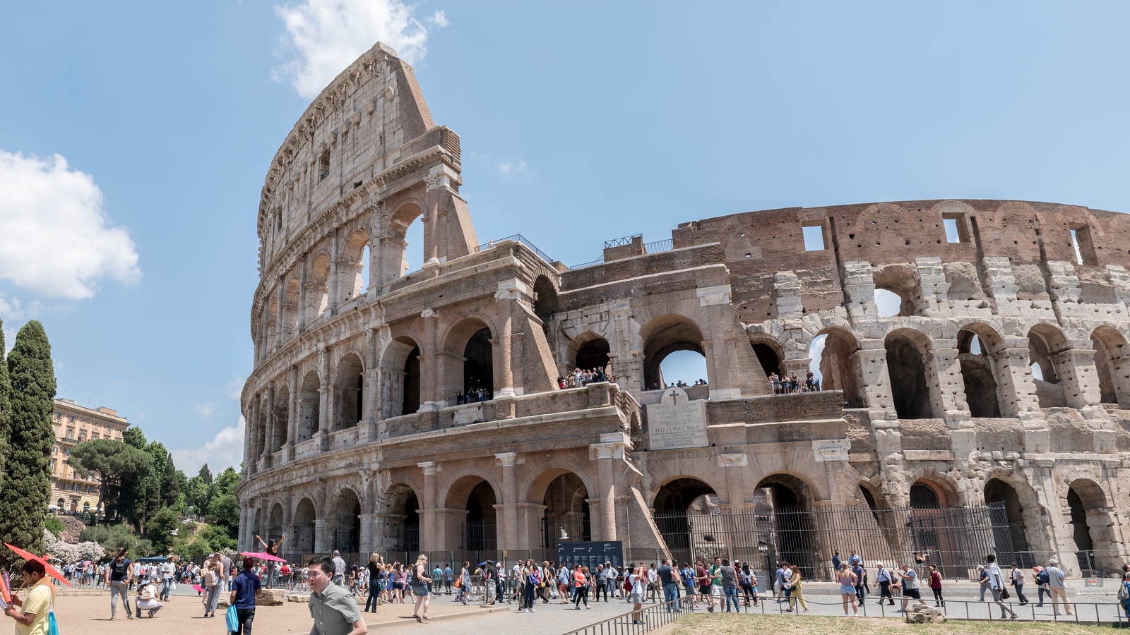 Colosseum Rome 4K Wallpaper