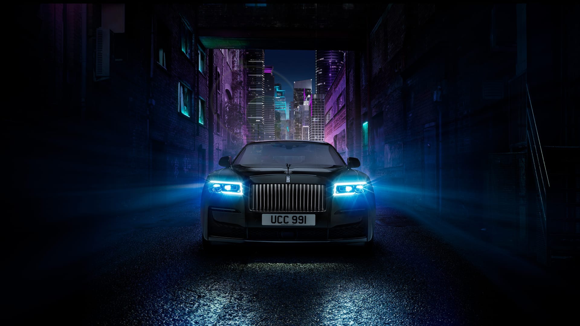 Rolls Royce Black Badge Ghost Windows