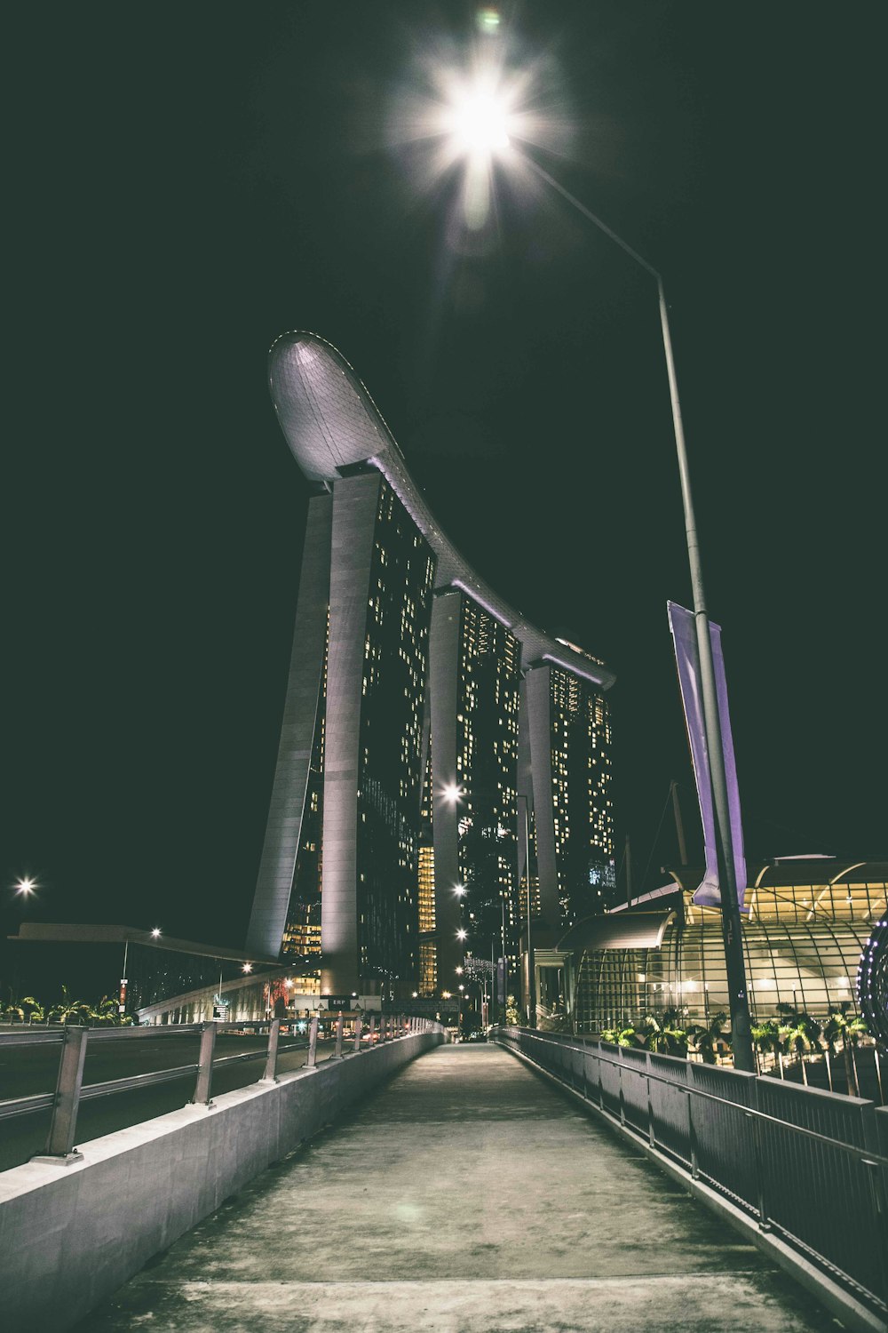 Marina Bay Sands, Singapore photo