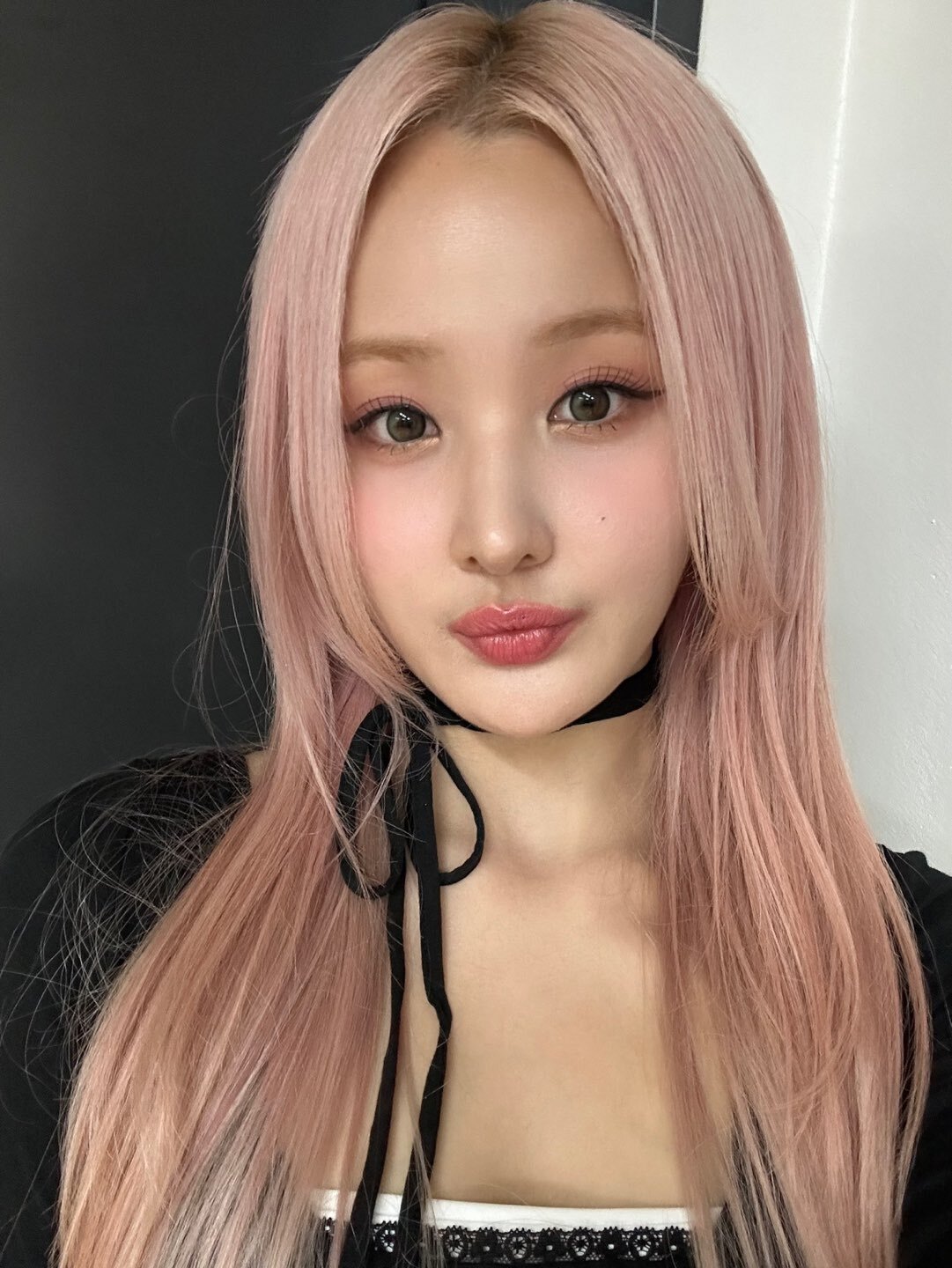 KISS OF LIFE Twitter Update