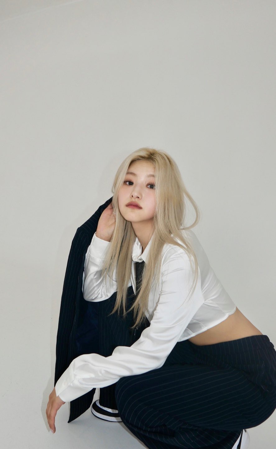 KISS OF LIFE Twitter Update