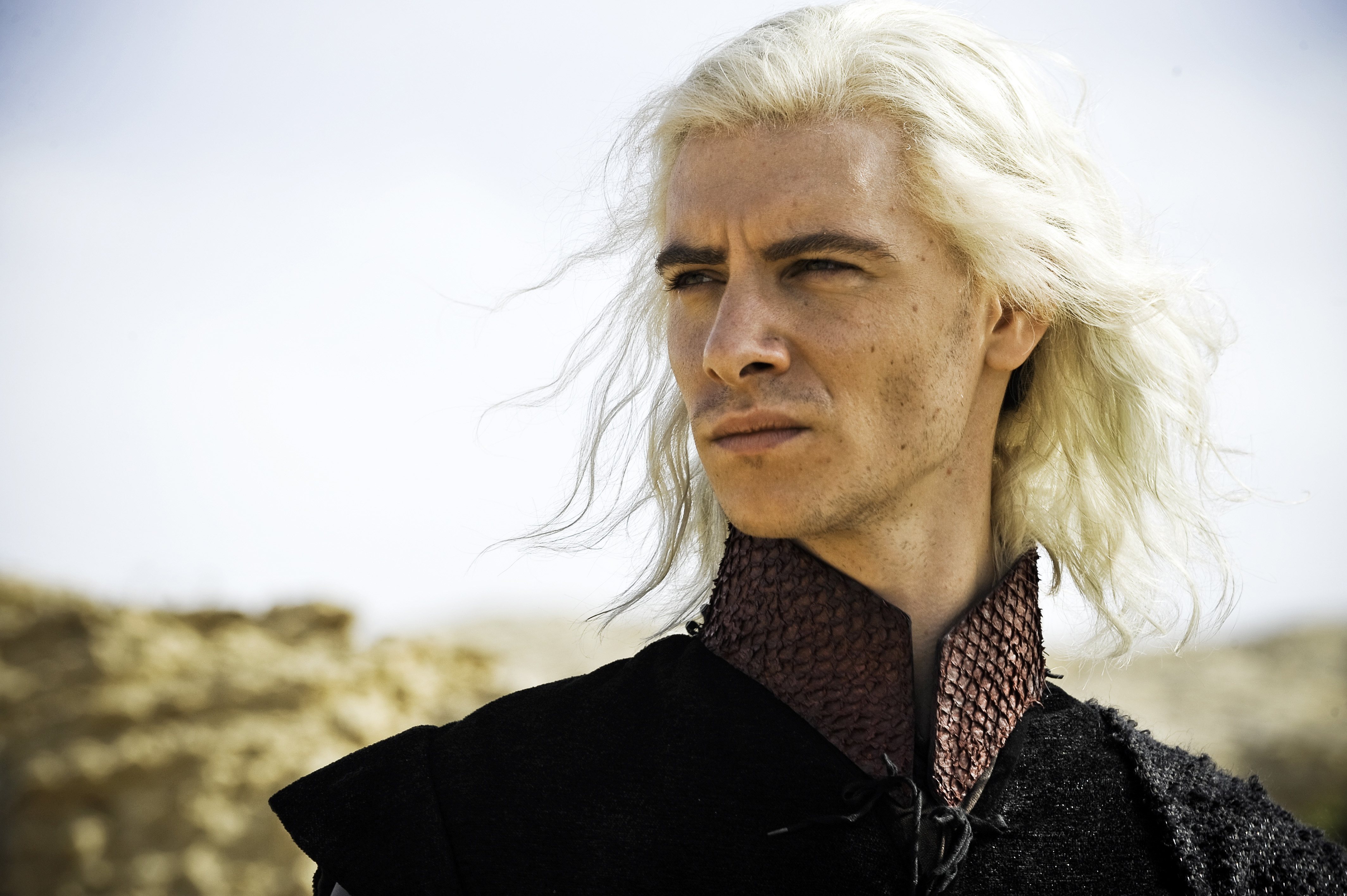 Harry Lloyd Viserys Targaryen TV