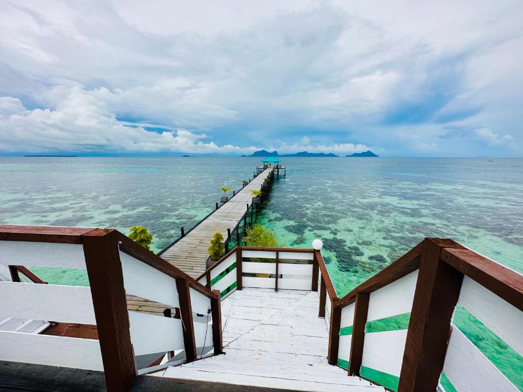 Maglami Lami Water House In Semporna