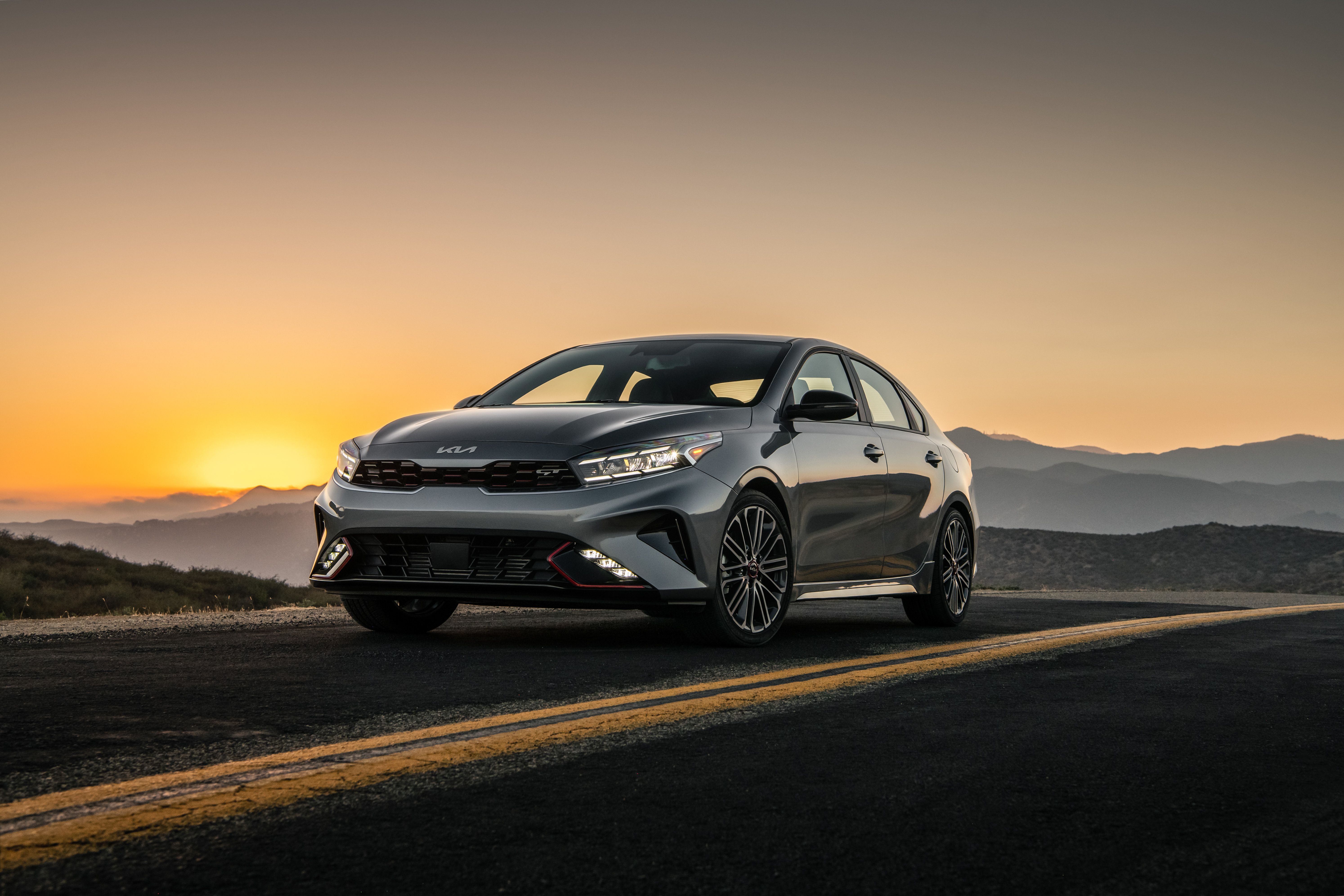 View Photo of the 2022 Kia Forte