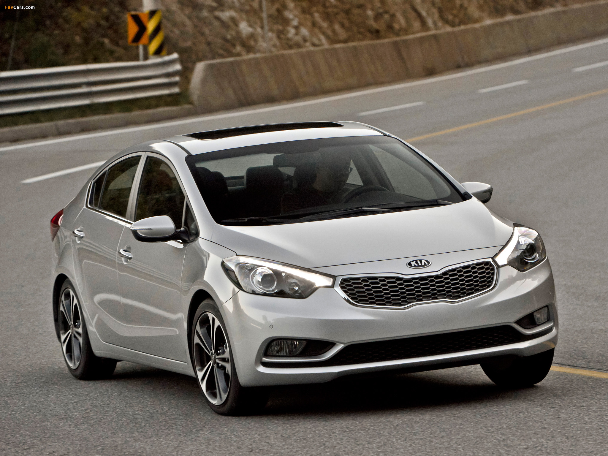 image of Kia Cerato Sedan 2012 (2048x1536)