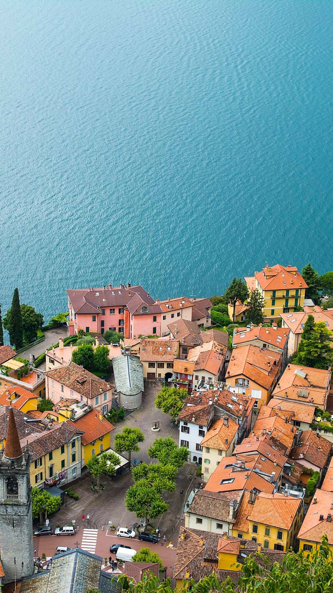Download Varenna wallpaper