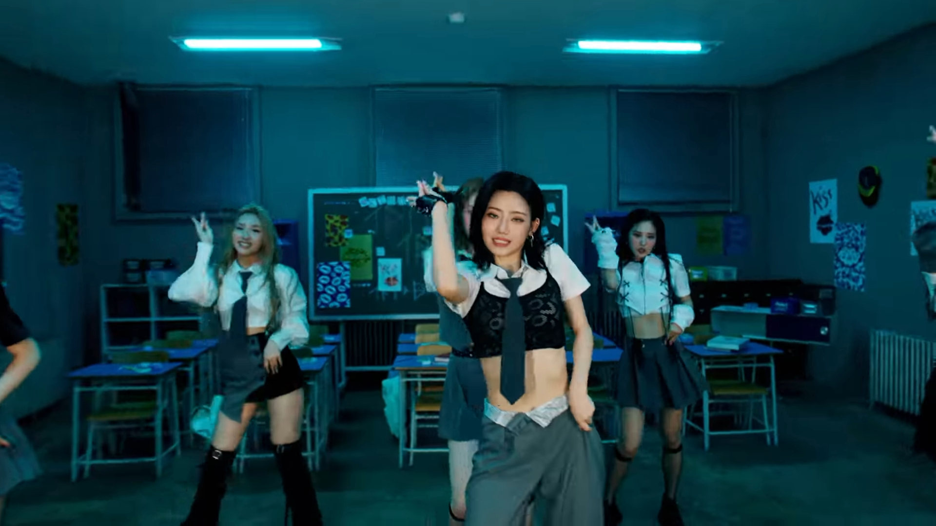 TRI.BE Who's Who Pop