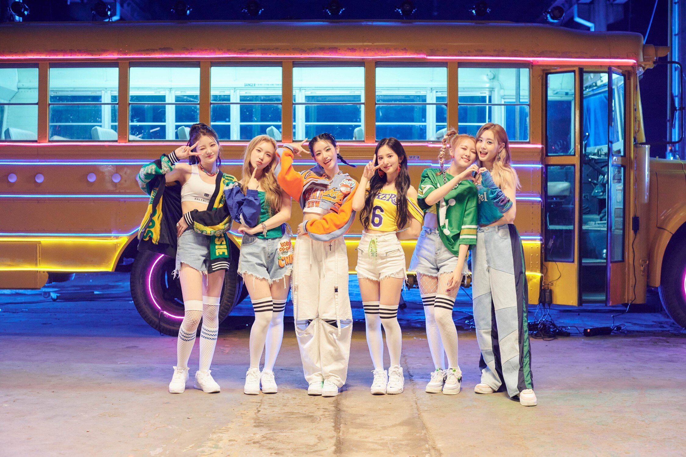 TRI.BE 'KISS' MV Shoot