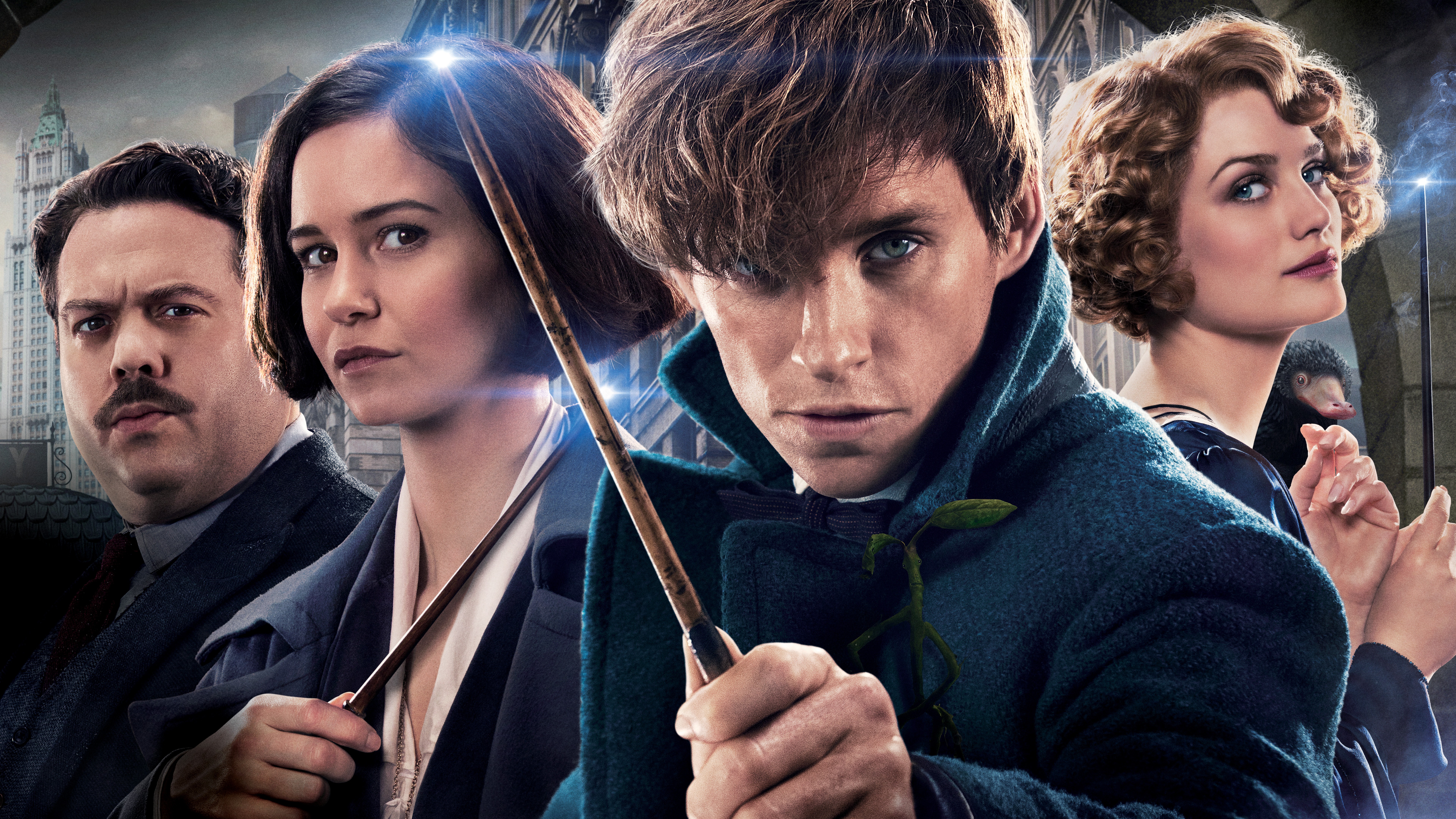 Download Newt Scamander wallpaper