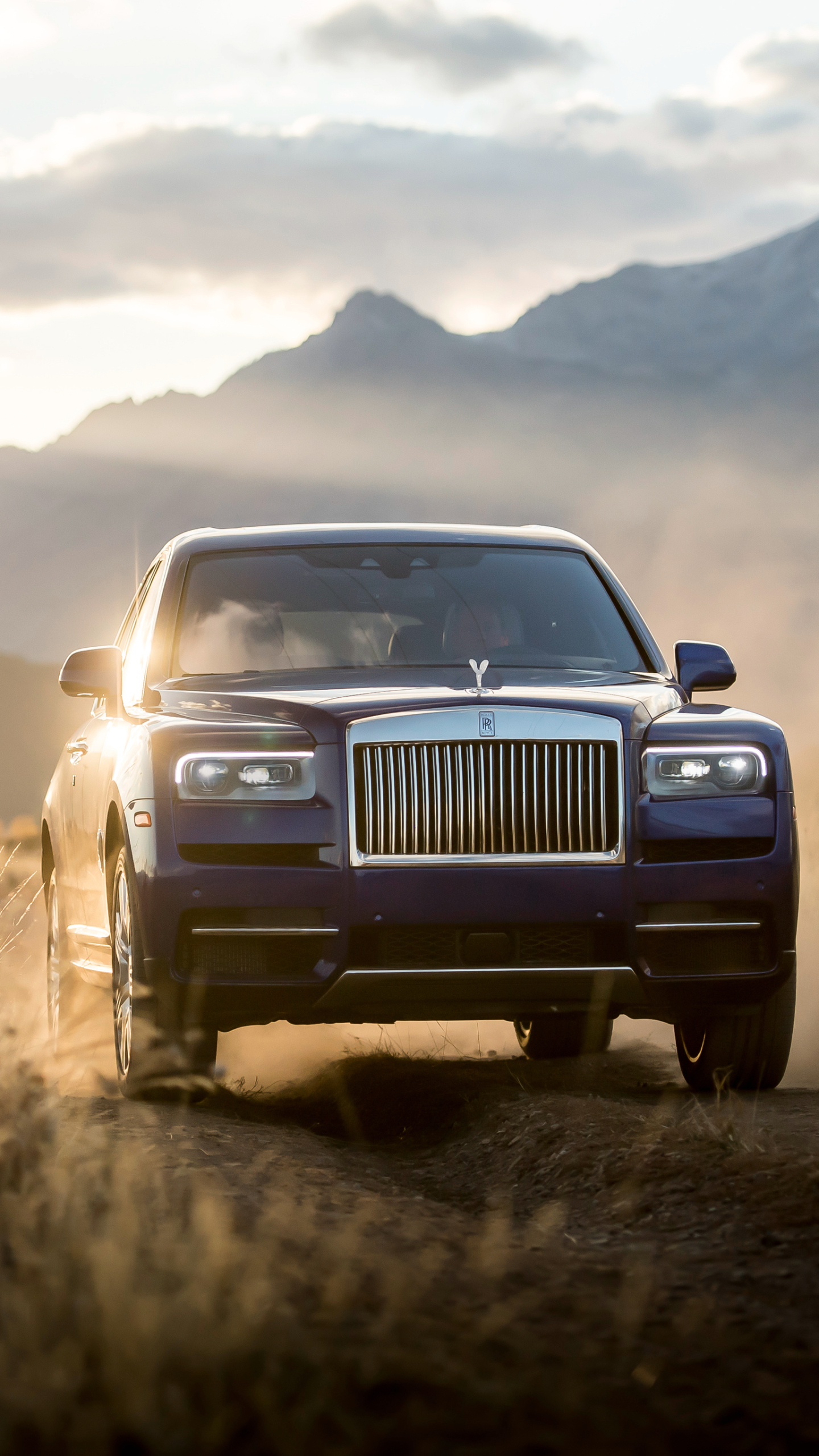Download Vehicle Rolls Royce Cullinan