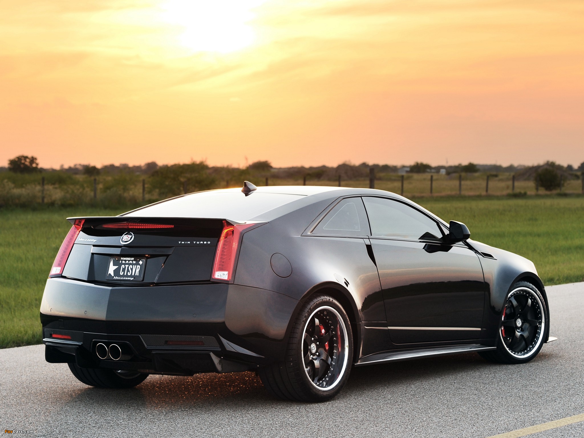 Hennessey Cadillac VR1200 Twin