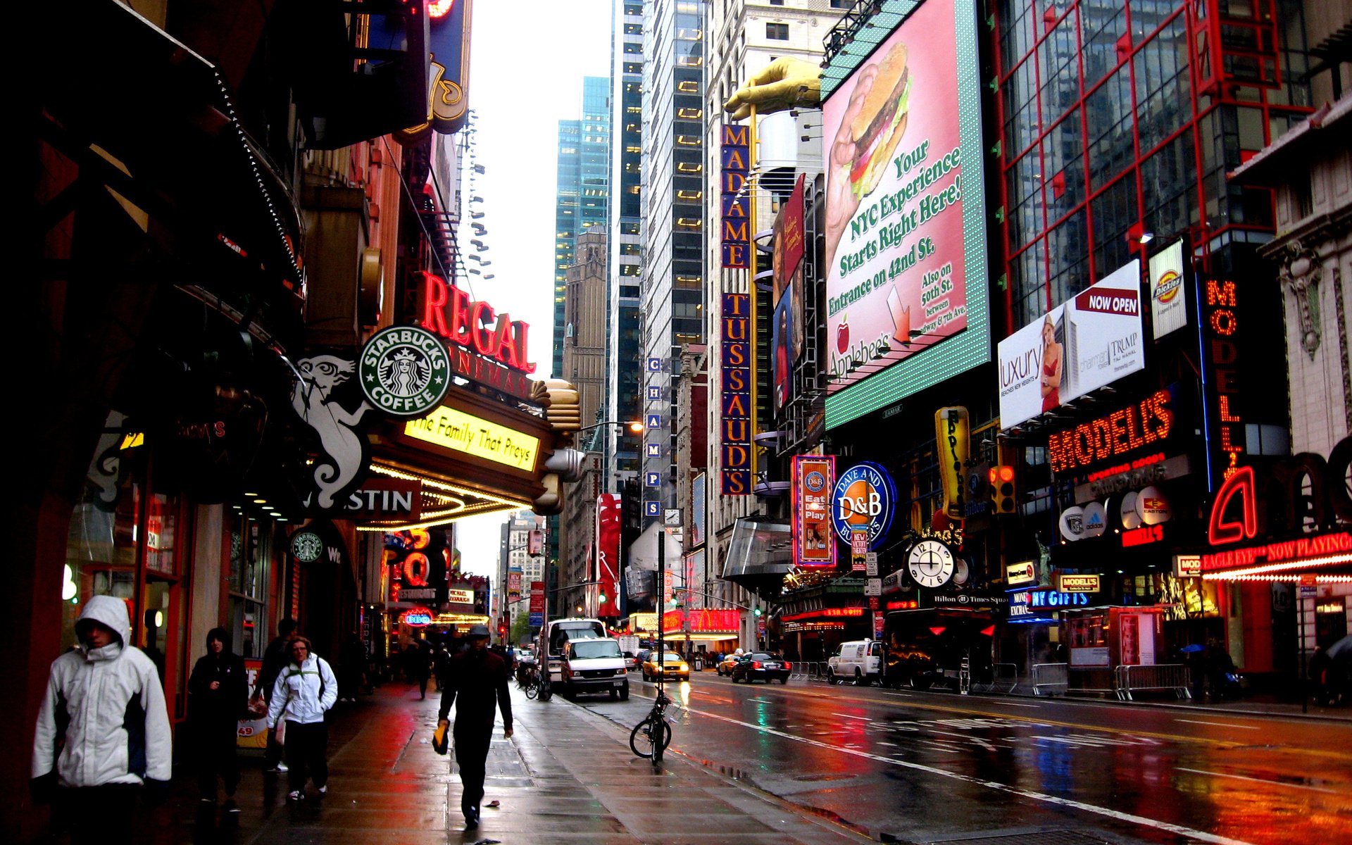HD Wallpaper of New York's Iconic Streets