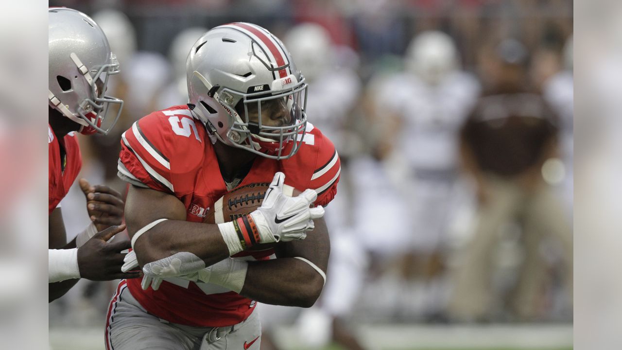 Ohio State's Ezekiel Elliott on the Move