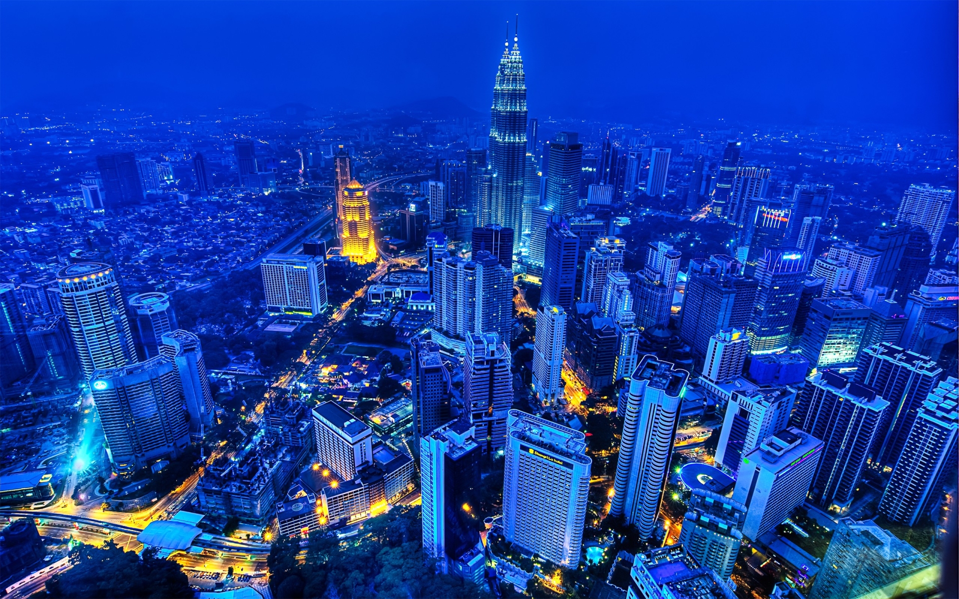 Kuala Lumpur Nightscape: HD Wallpaper