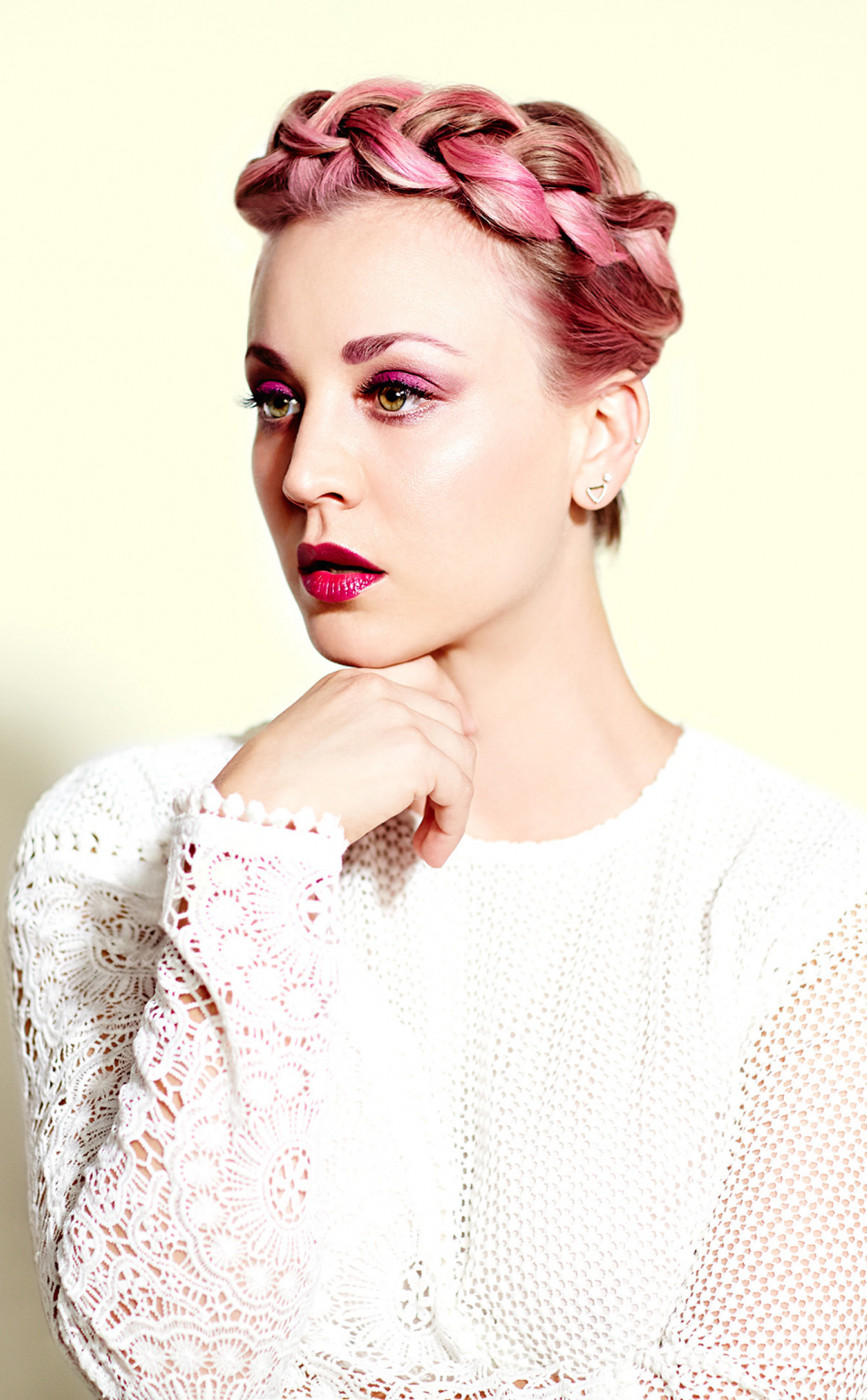 Kaley Cuoco iPhone Wallpapers Wallpaper Cave