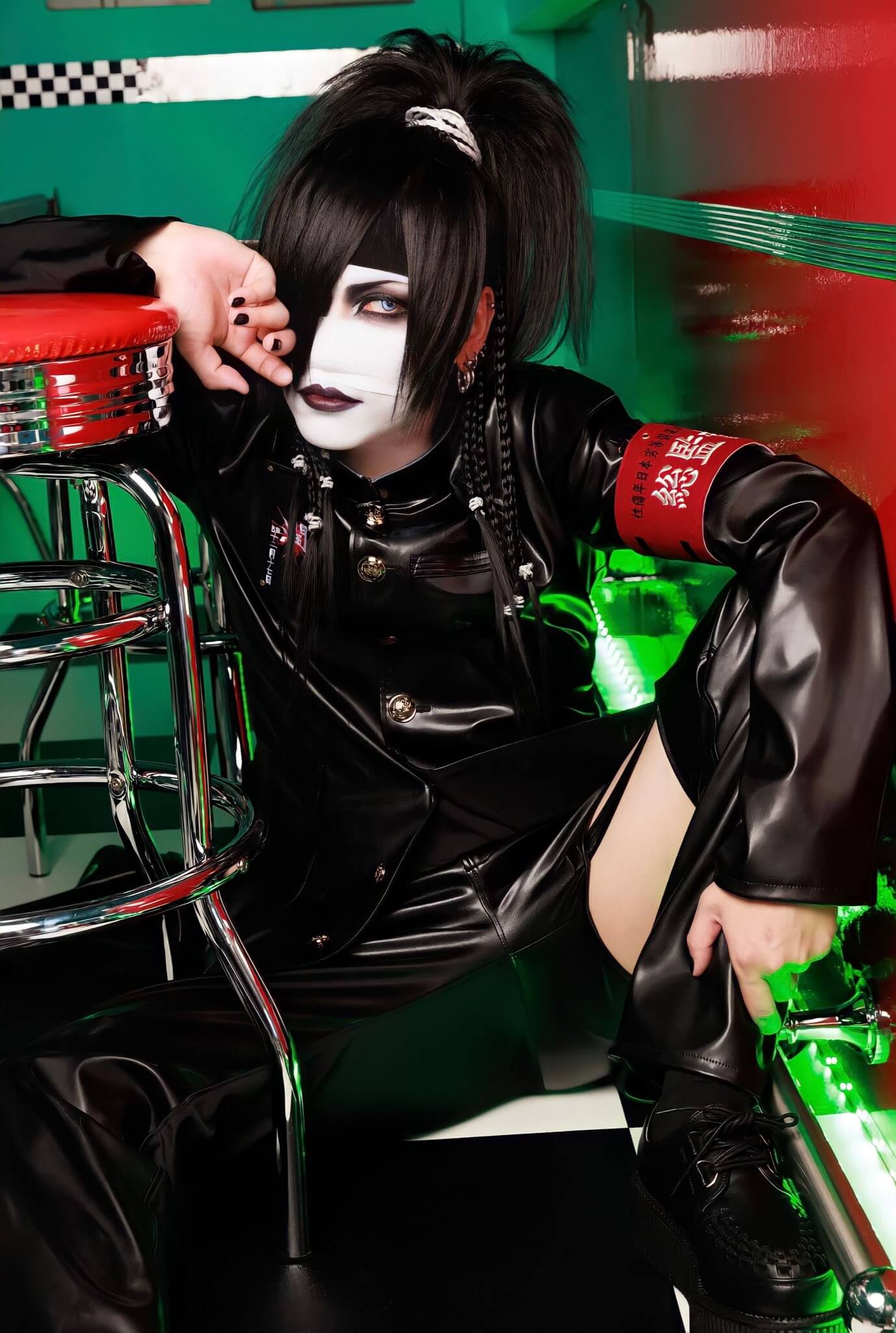 Kane to Juusei (鐘ト銃声) B. Uru (潤