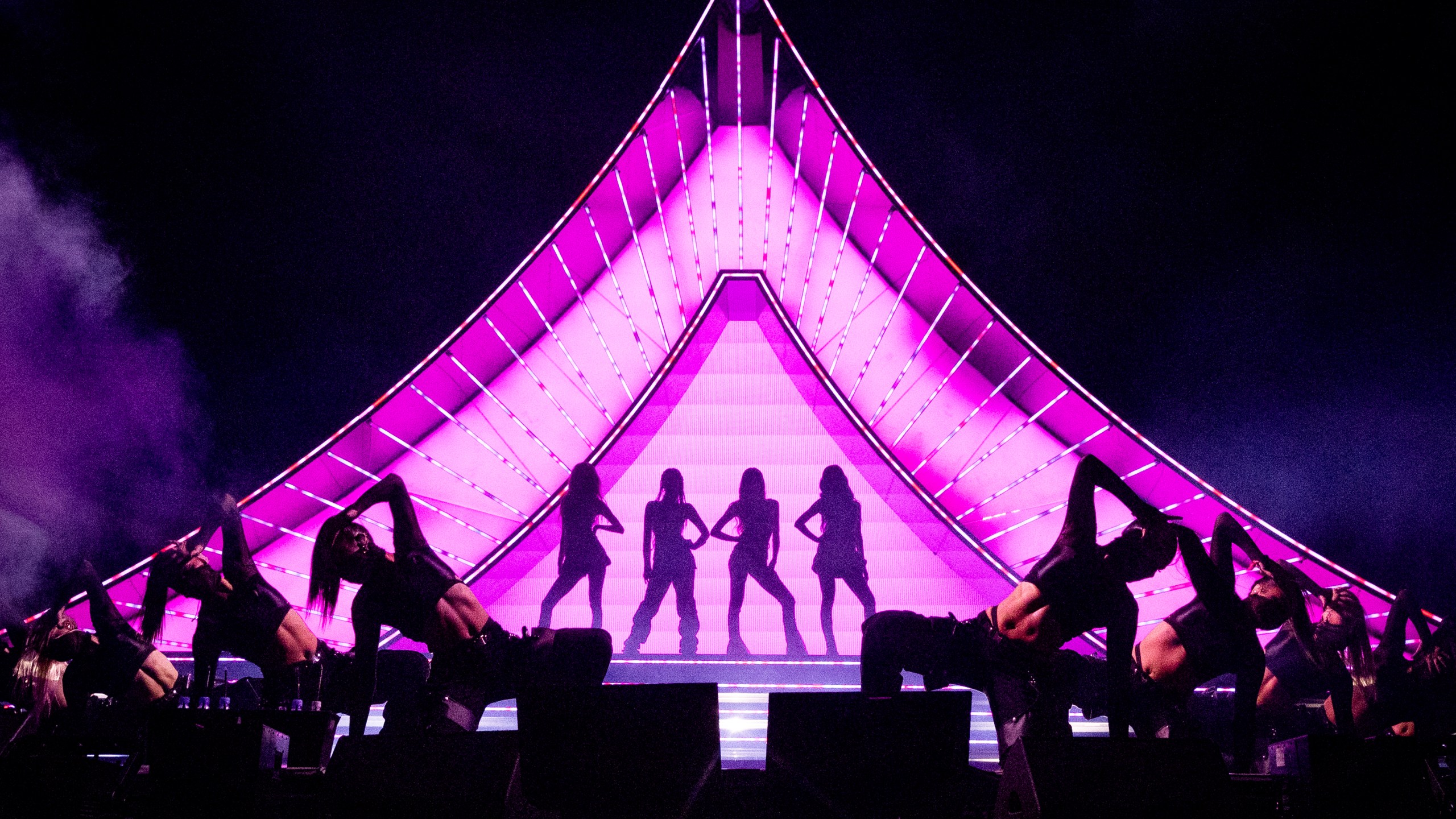 Strip going pink to welcome BLACKPINK