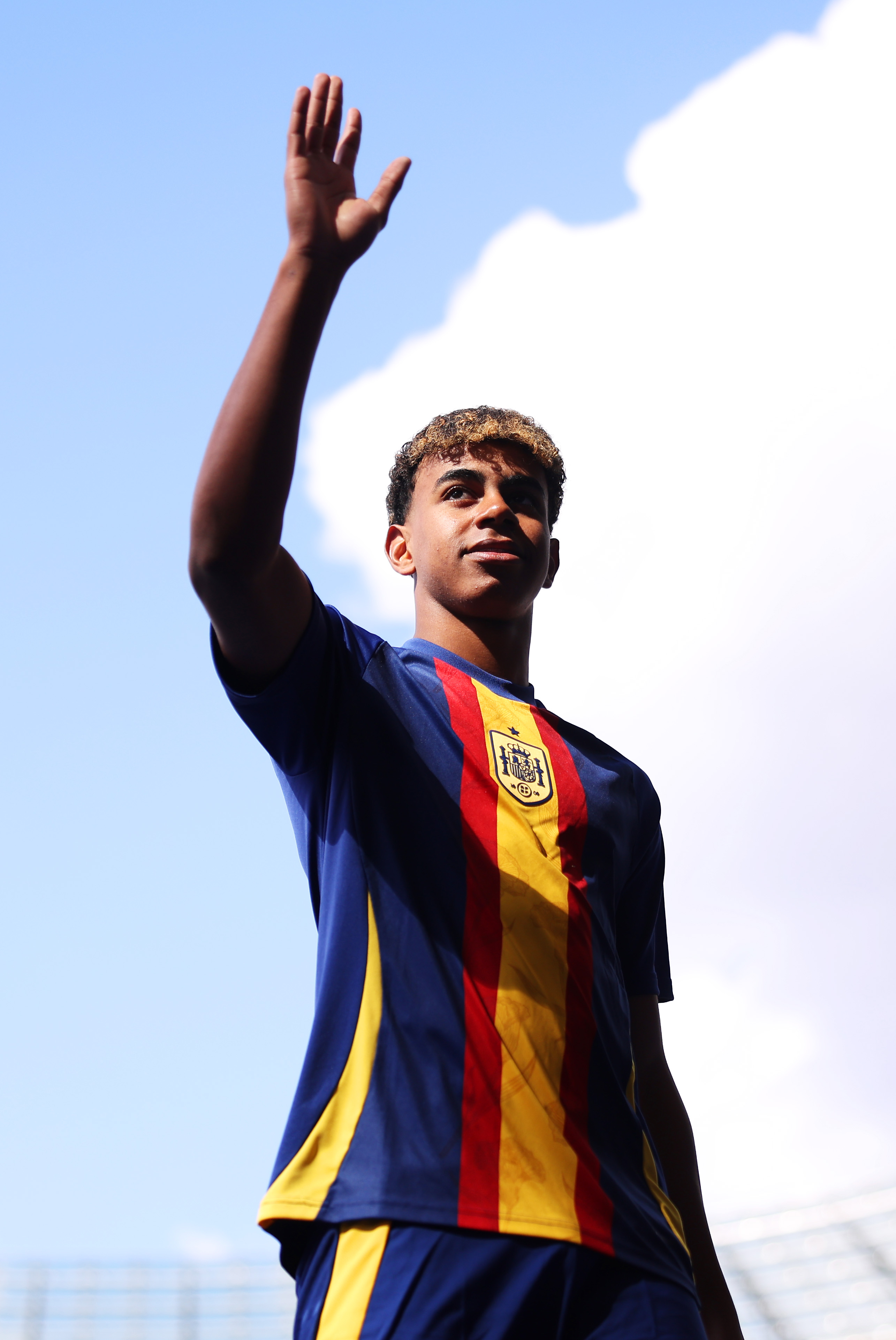 Spain wonderkid Lamine Yamal makes