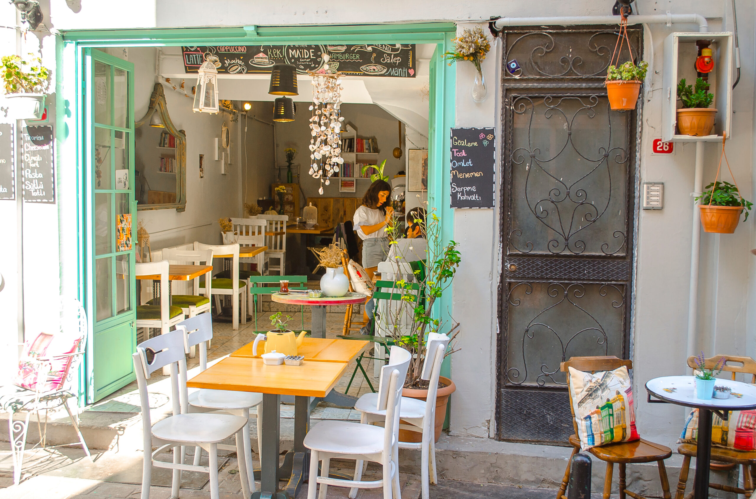 Cafe Theme Ideas To Captivate