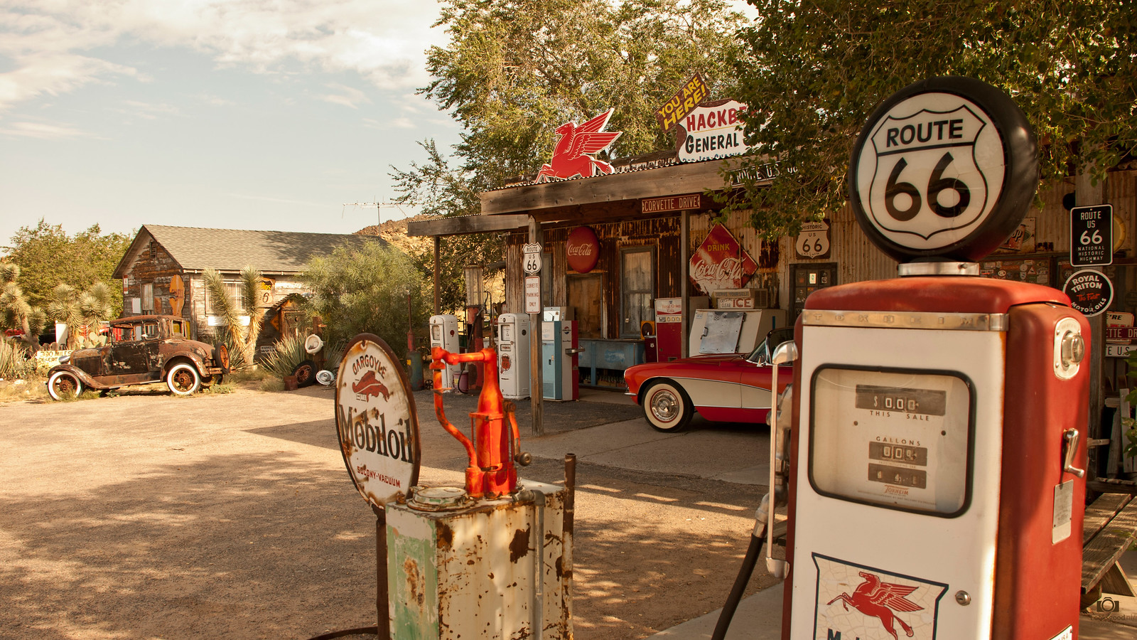 Route 66 Gas Station 4K Wallpaper