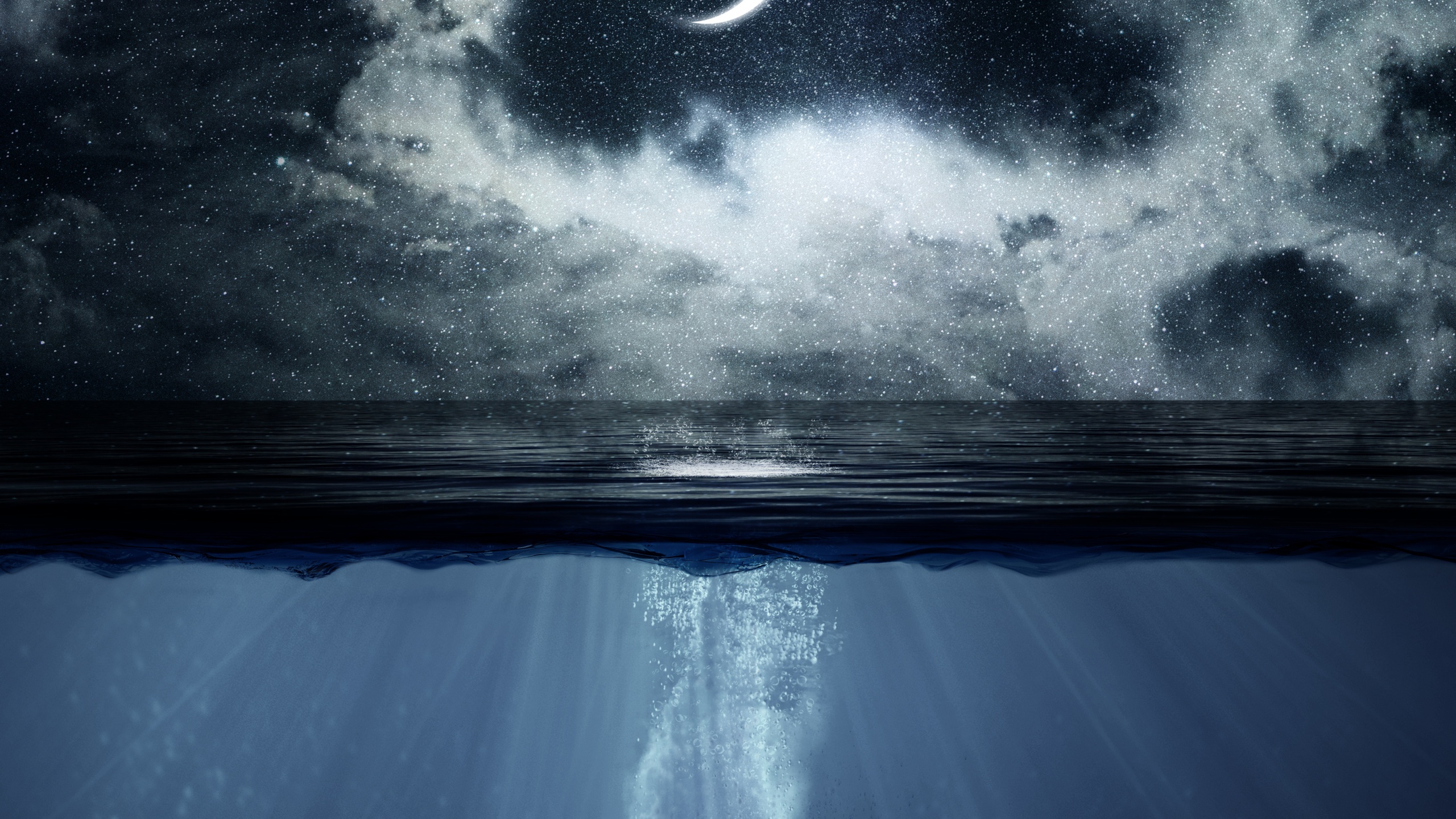 Underwater Wallpaper 4K, Crescent Moon