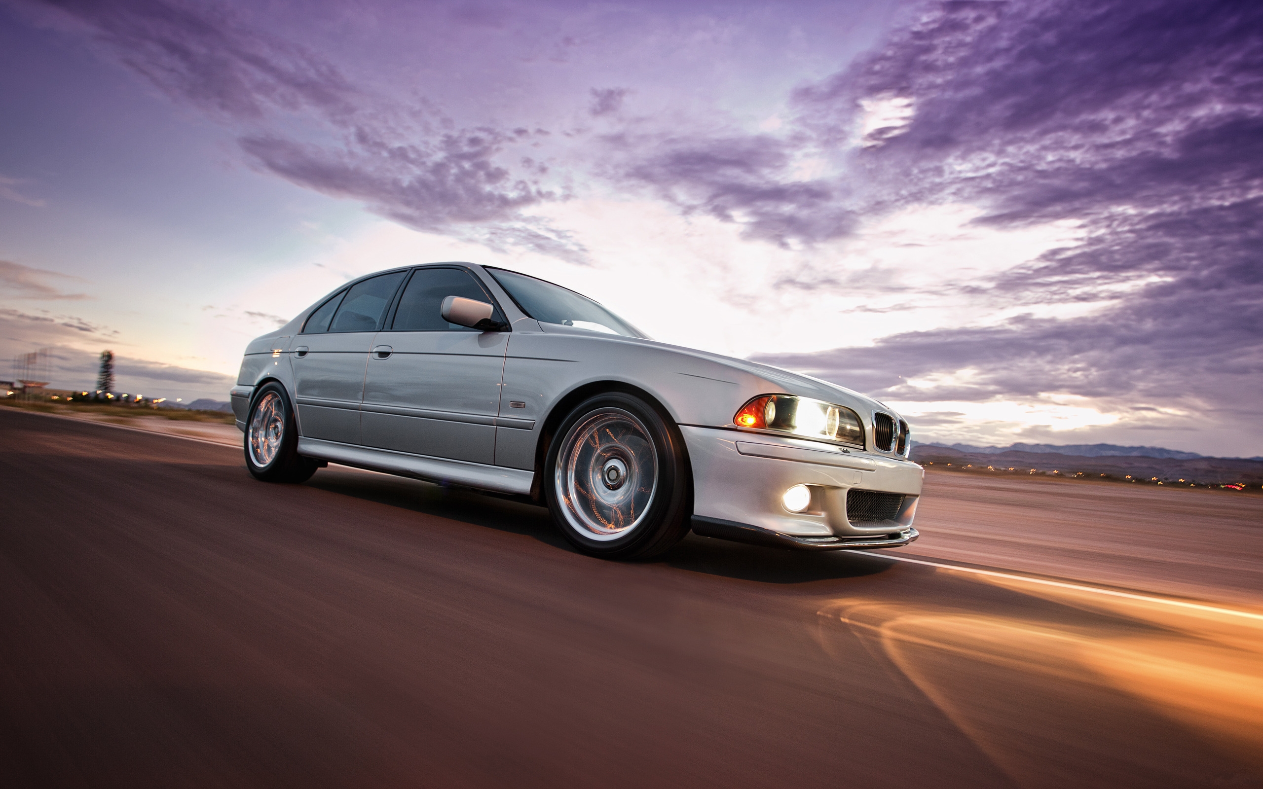 Download Bmw E39 wallpaper
