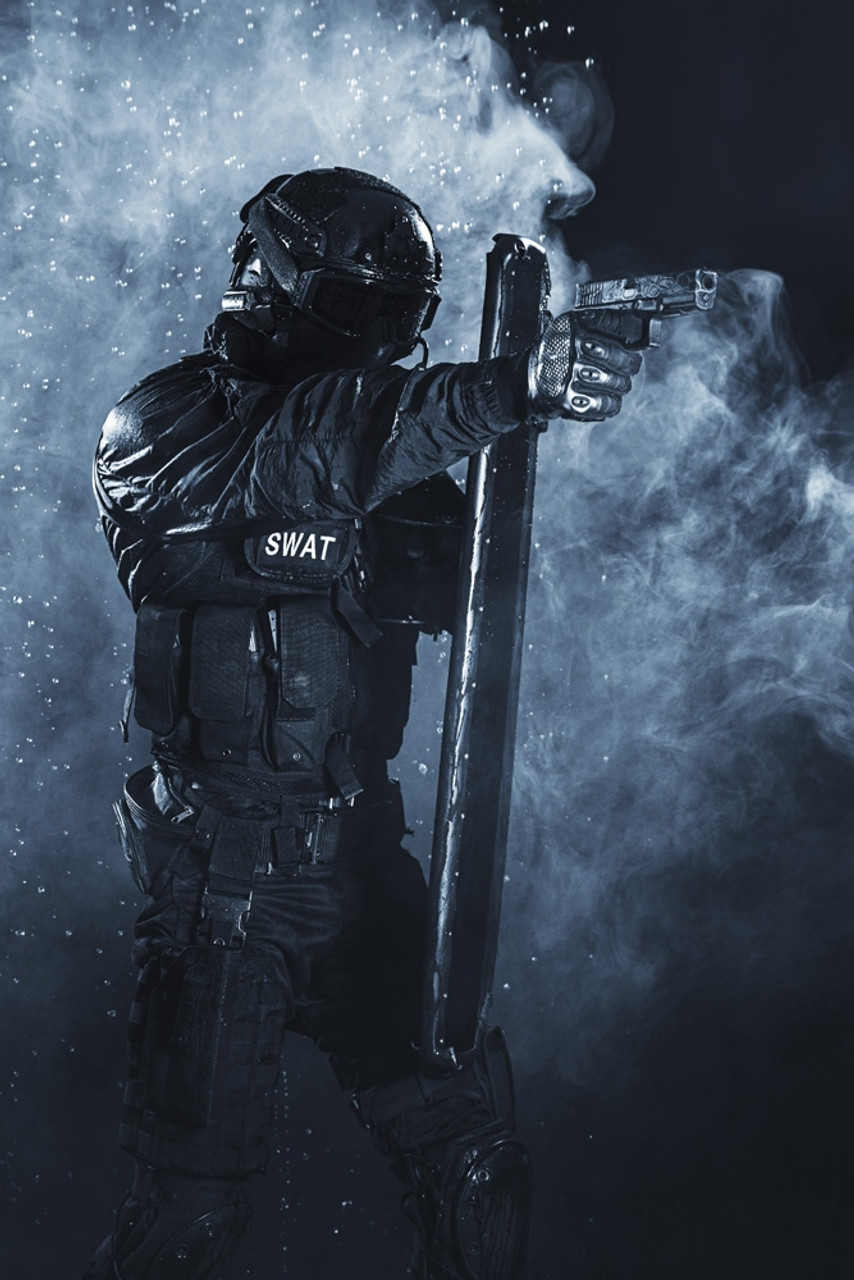 Spec ops police officer SWAT