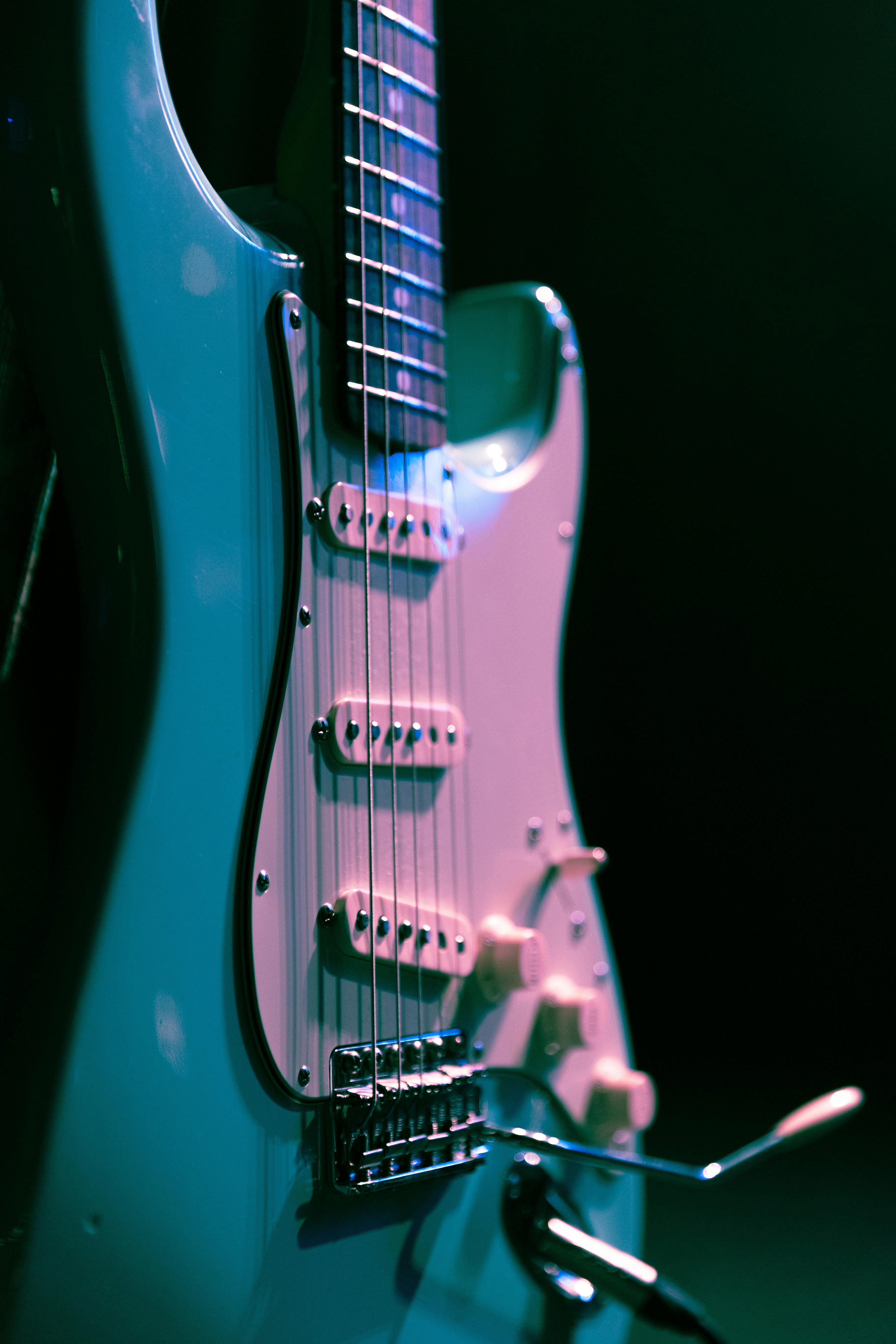 Fender iPhone Wallpapers - Wallpaper Cave, image size:3648x5472