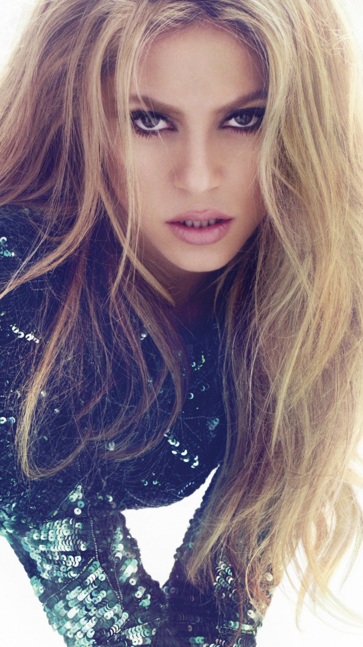 Download Blonde Singer Music Shakira