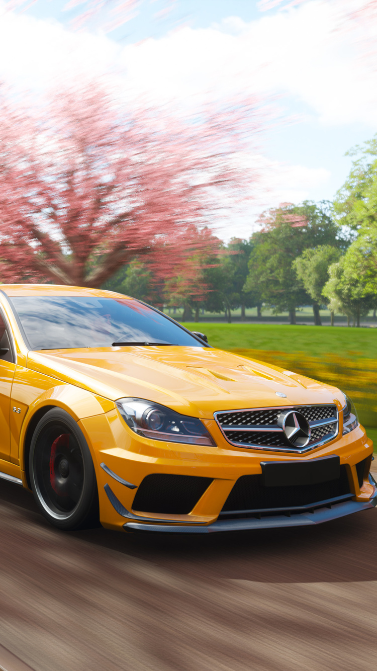 Mercedes Benz C63 AMG Coupe