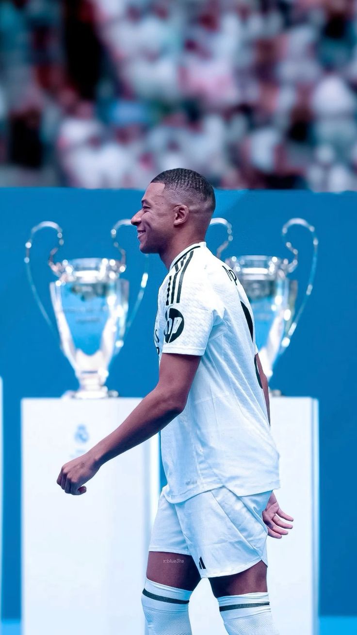 4k Wallpaper Kylian Mbappe Real Madrid 2024