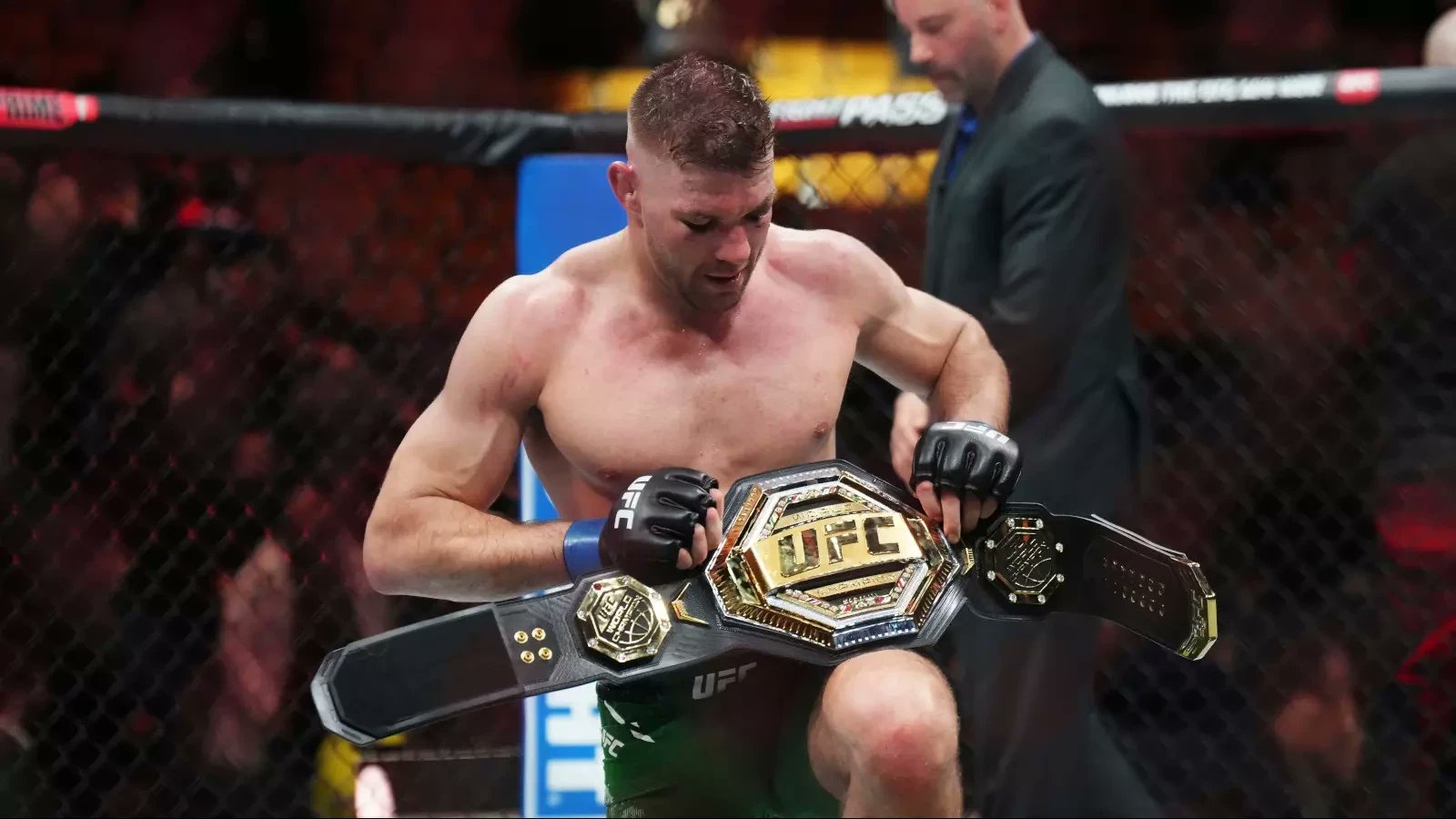 UFC middleweight title holder Dricus du