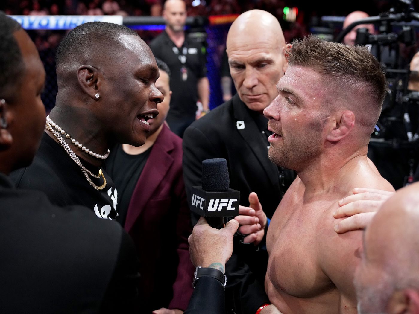 Du Plessis waiting for UFC to confirm
