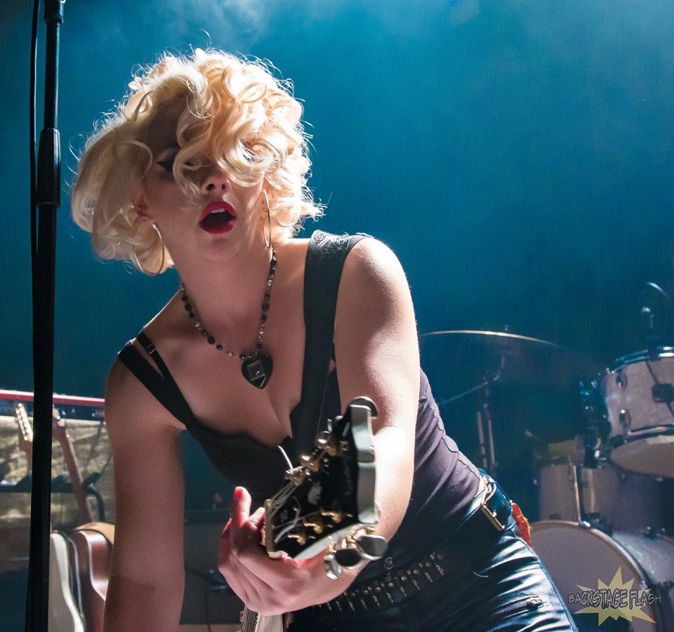 Samantha Fish Photo