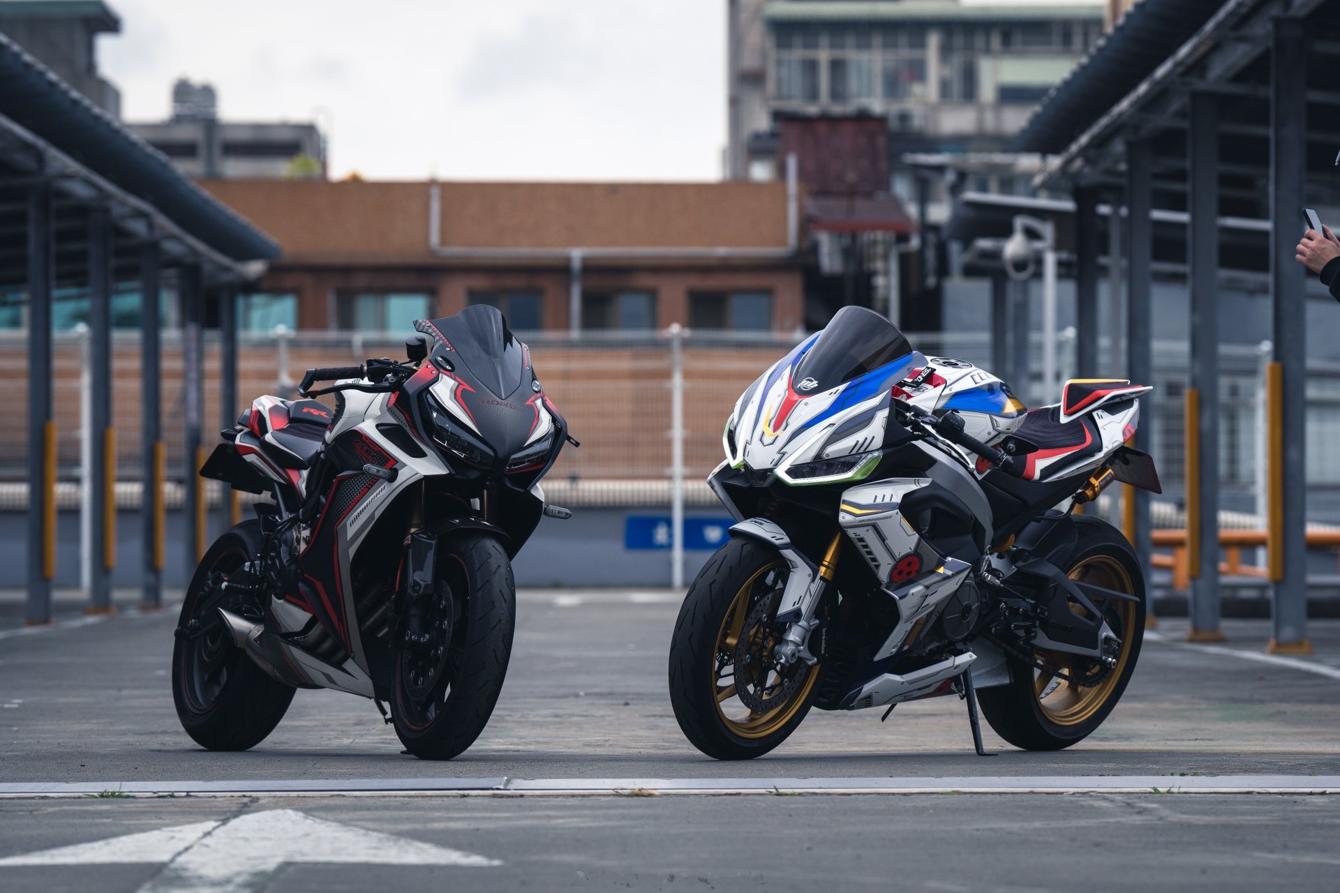 Download Aprilia RS 660 Honda CBR650R